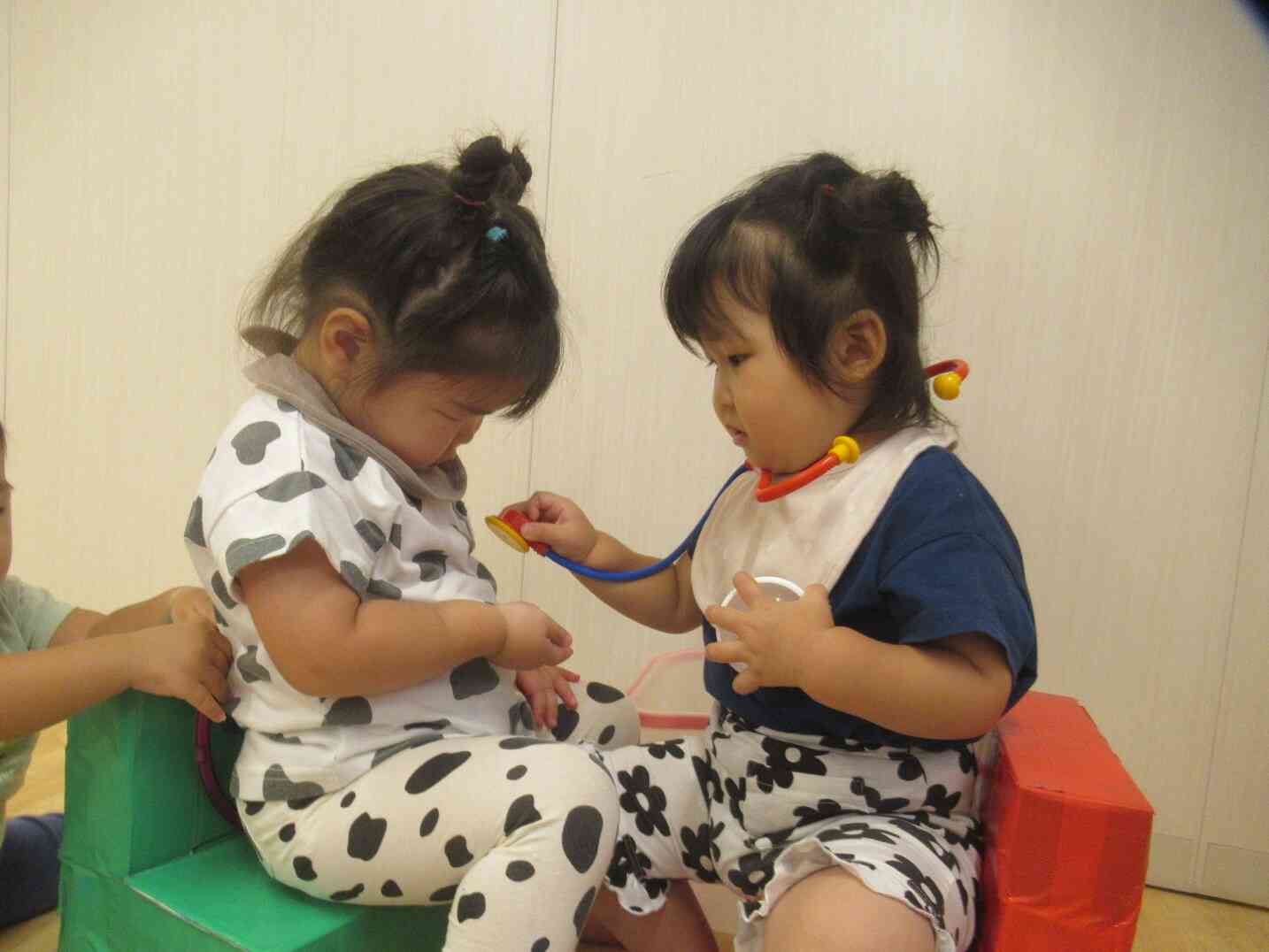 交代しながらお医者さんごっこ♡