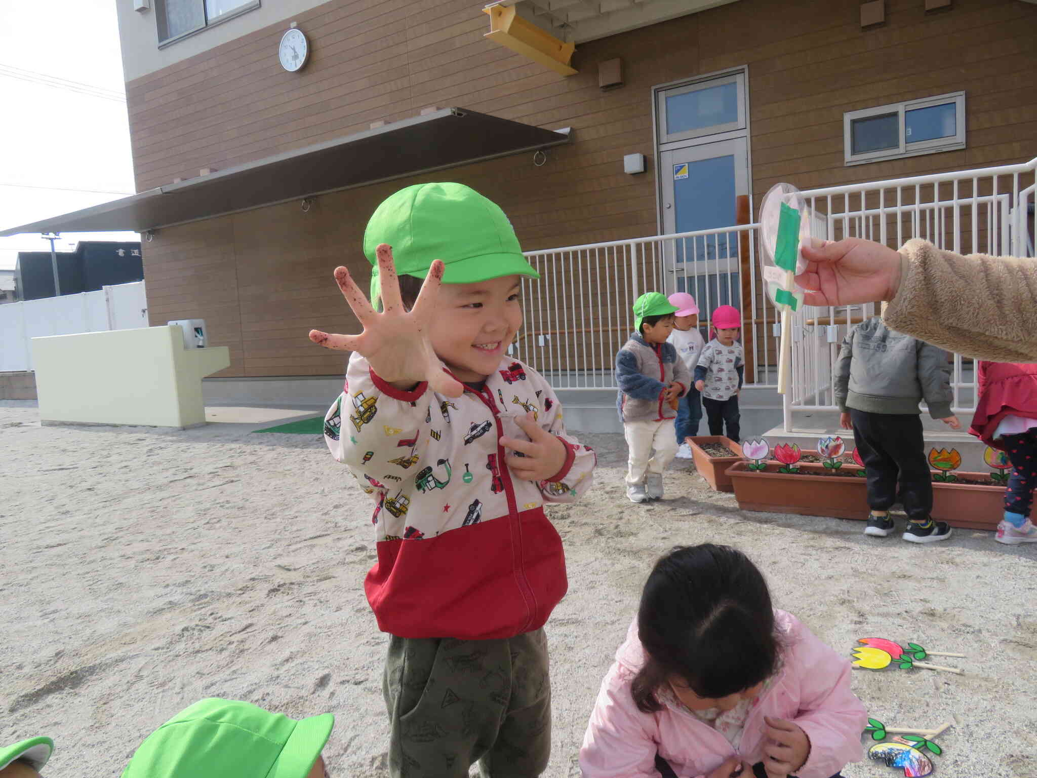 土がついちゃった～！①