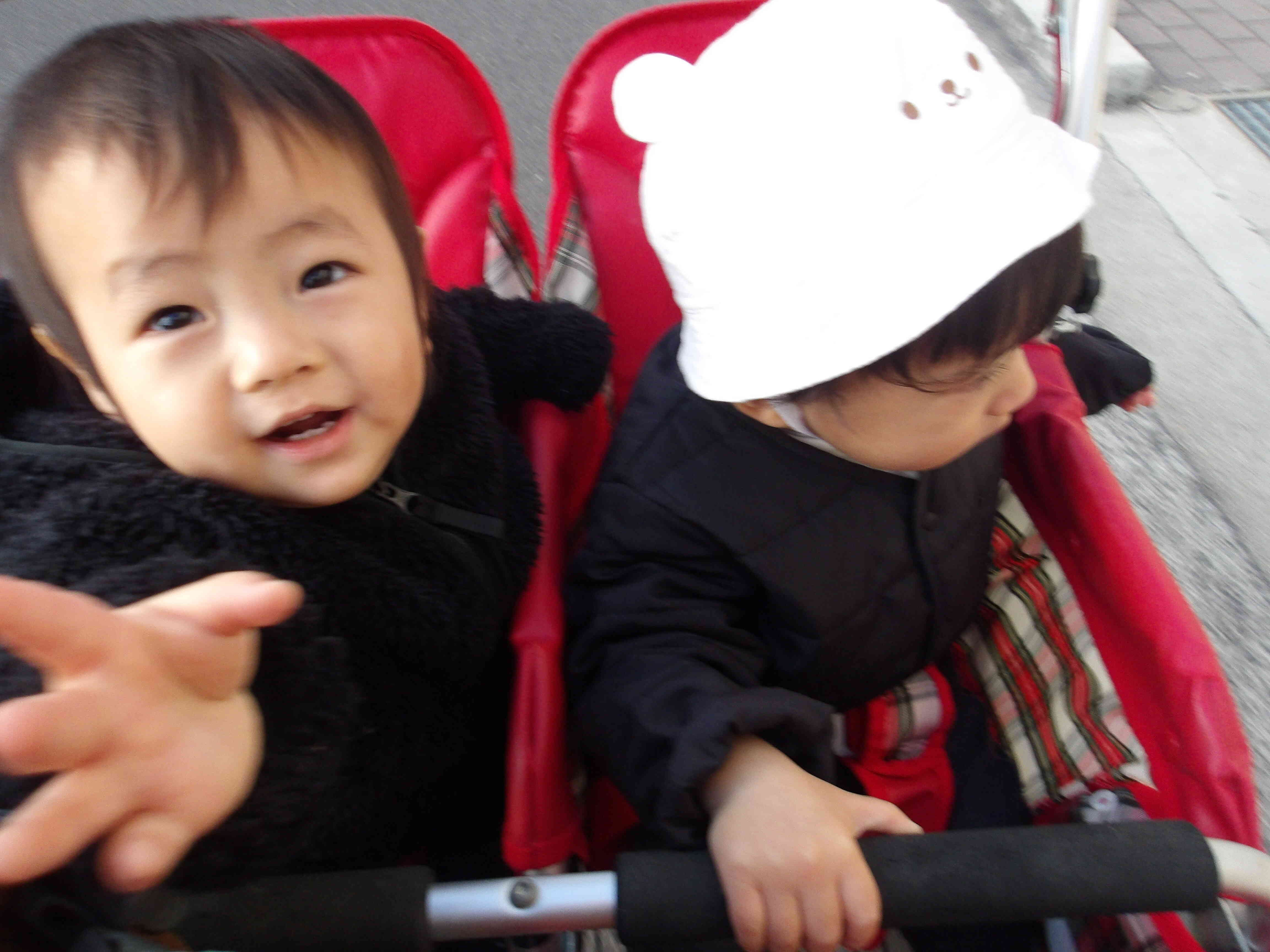 元気に遊ぼう!!(0歳 ひよこ組)