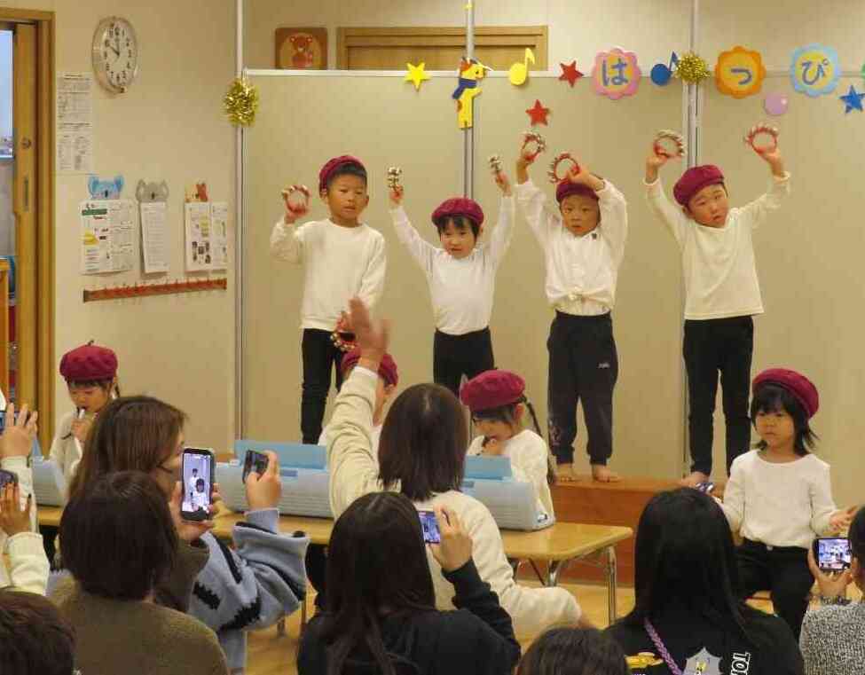 鈴の見せ場☆リンリンの音が揃っていましたね♪ 4歳児