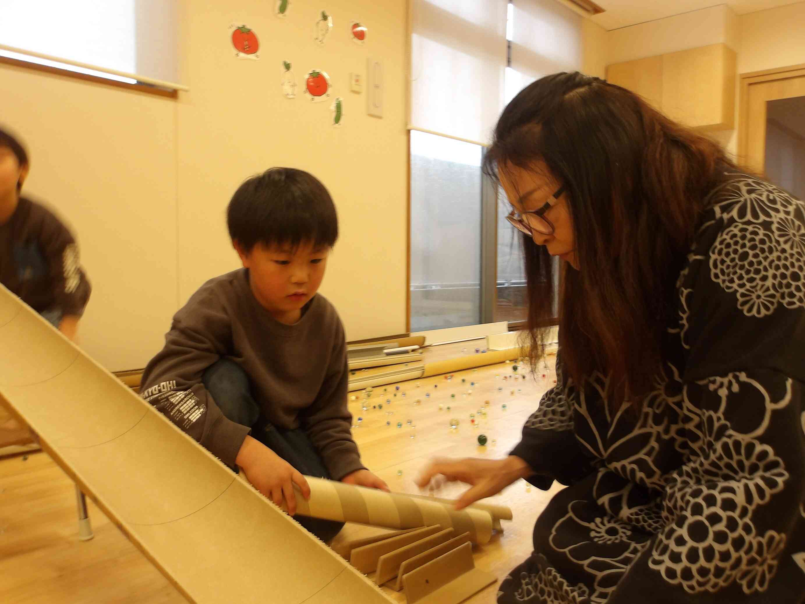 どうやったら思い通りにビー玉が流れるか考えたよ！