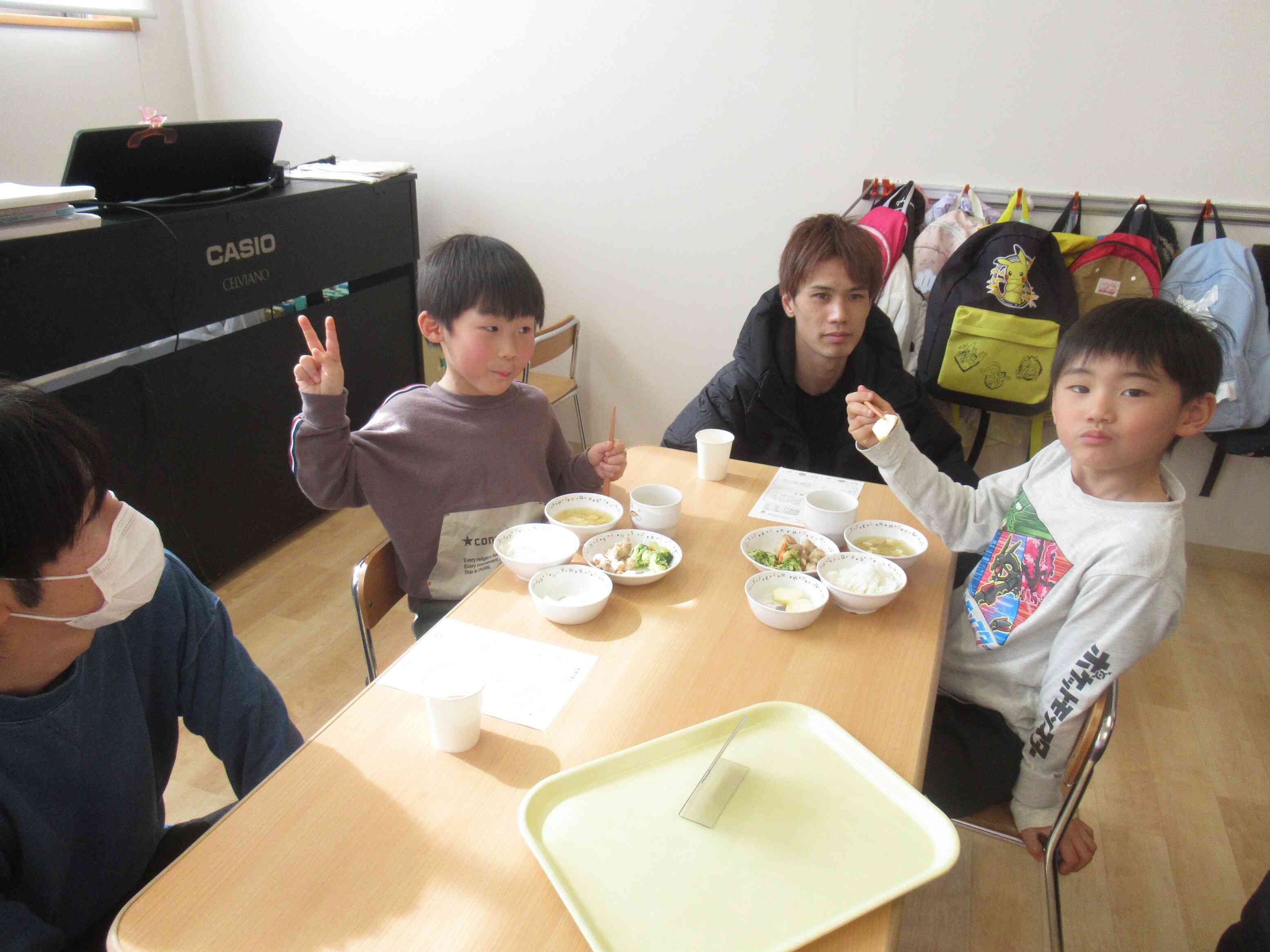 給食試食会もありました。