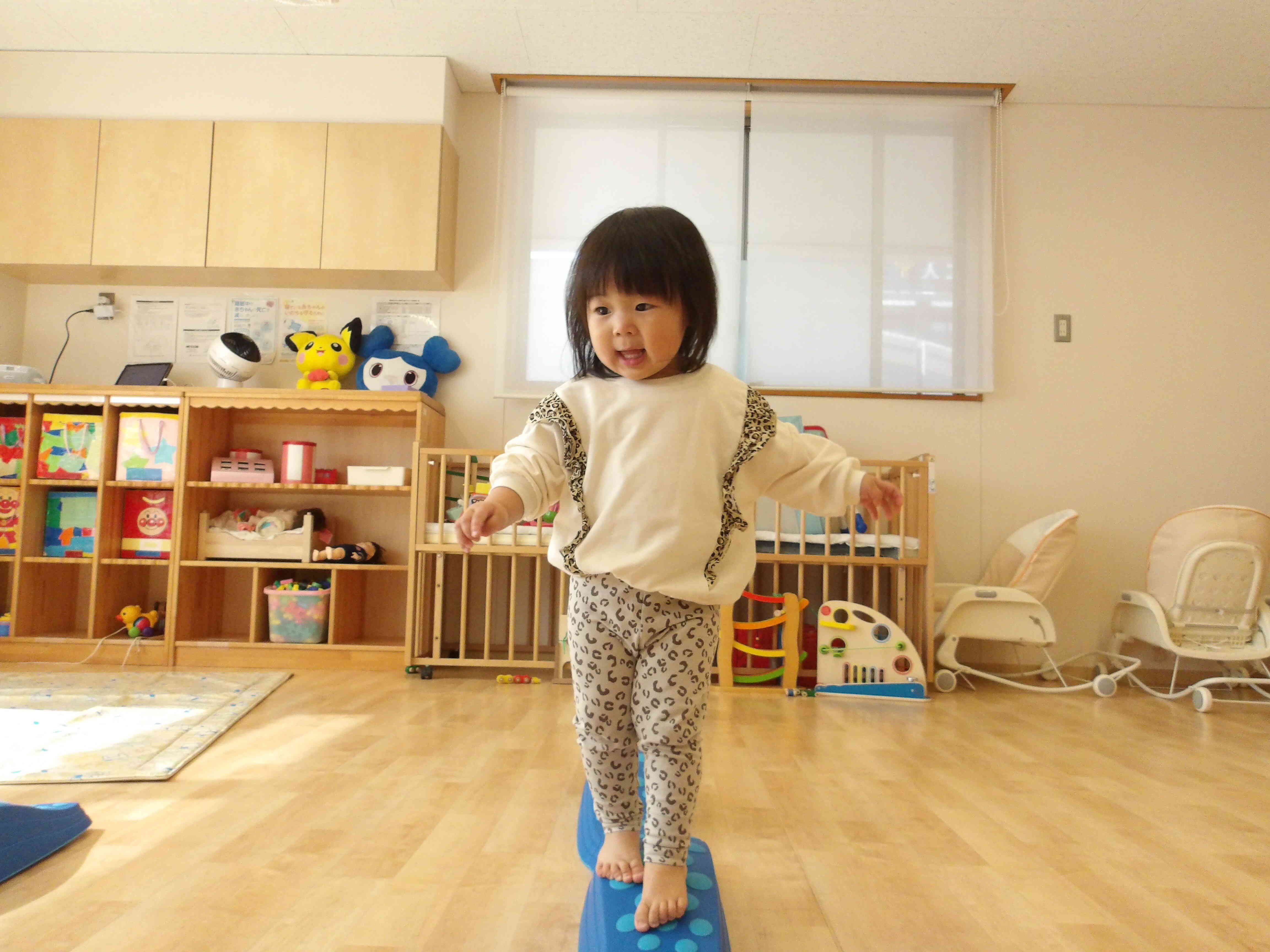 元気に遊ぼう！（０歳　ひよこ組）