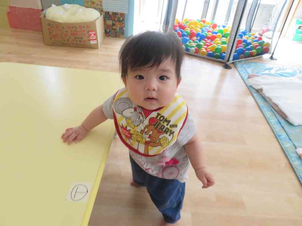 たっちがじょうず～♫　0歳児