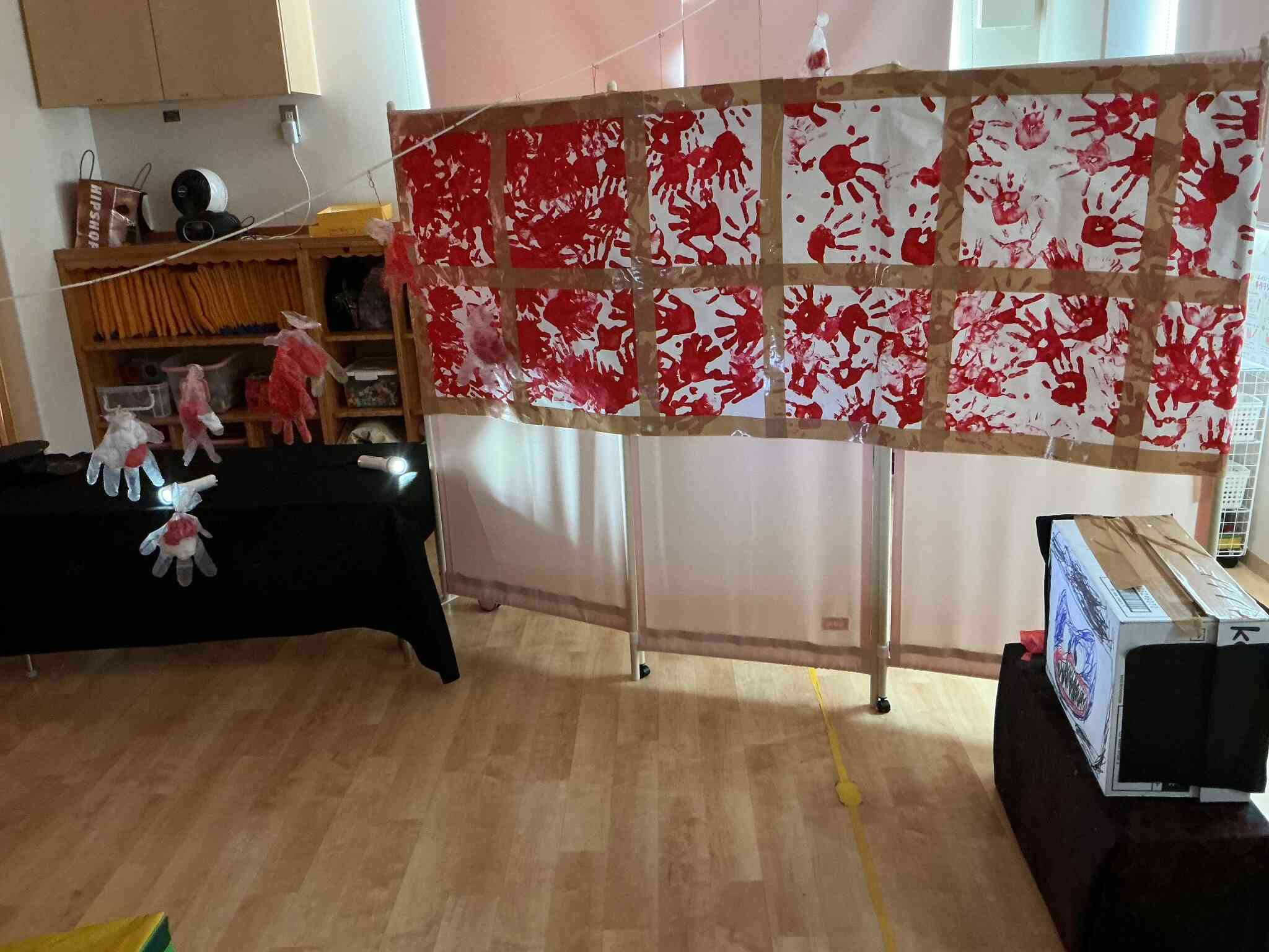 きりん組の力作☆お化け屋敷完成!!