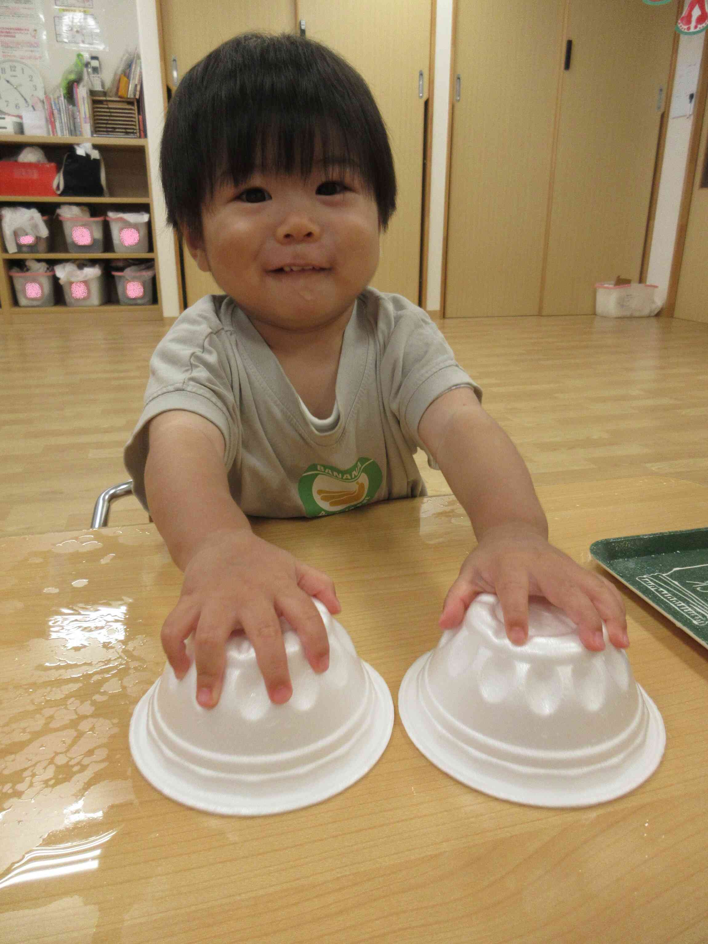 氷遊びをしました♪