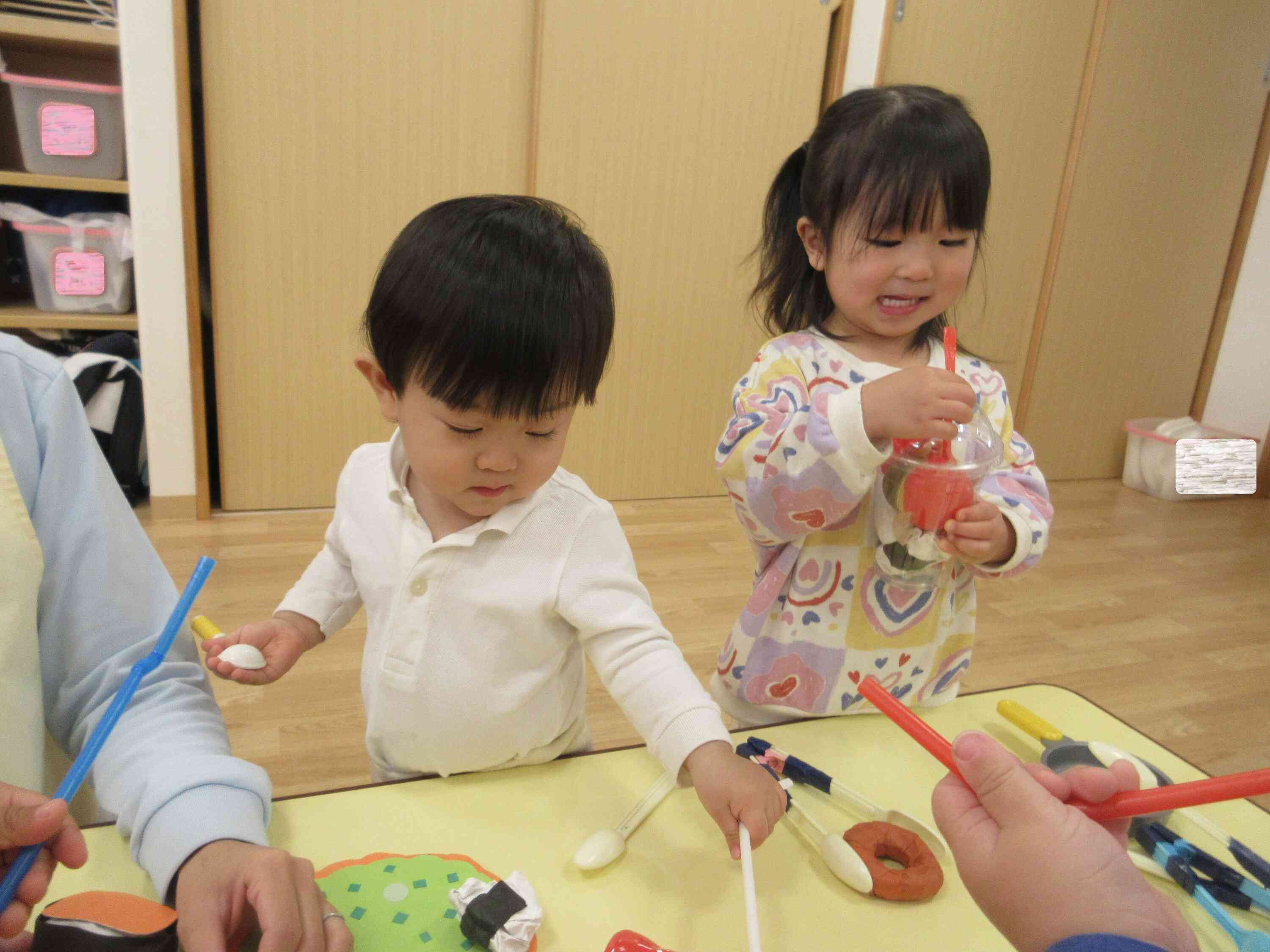 お店屋さんで～す♪いらっしゃいませ～♪