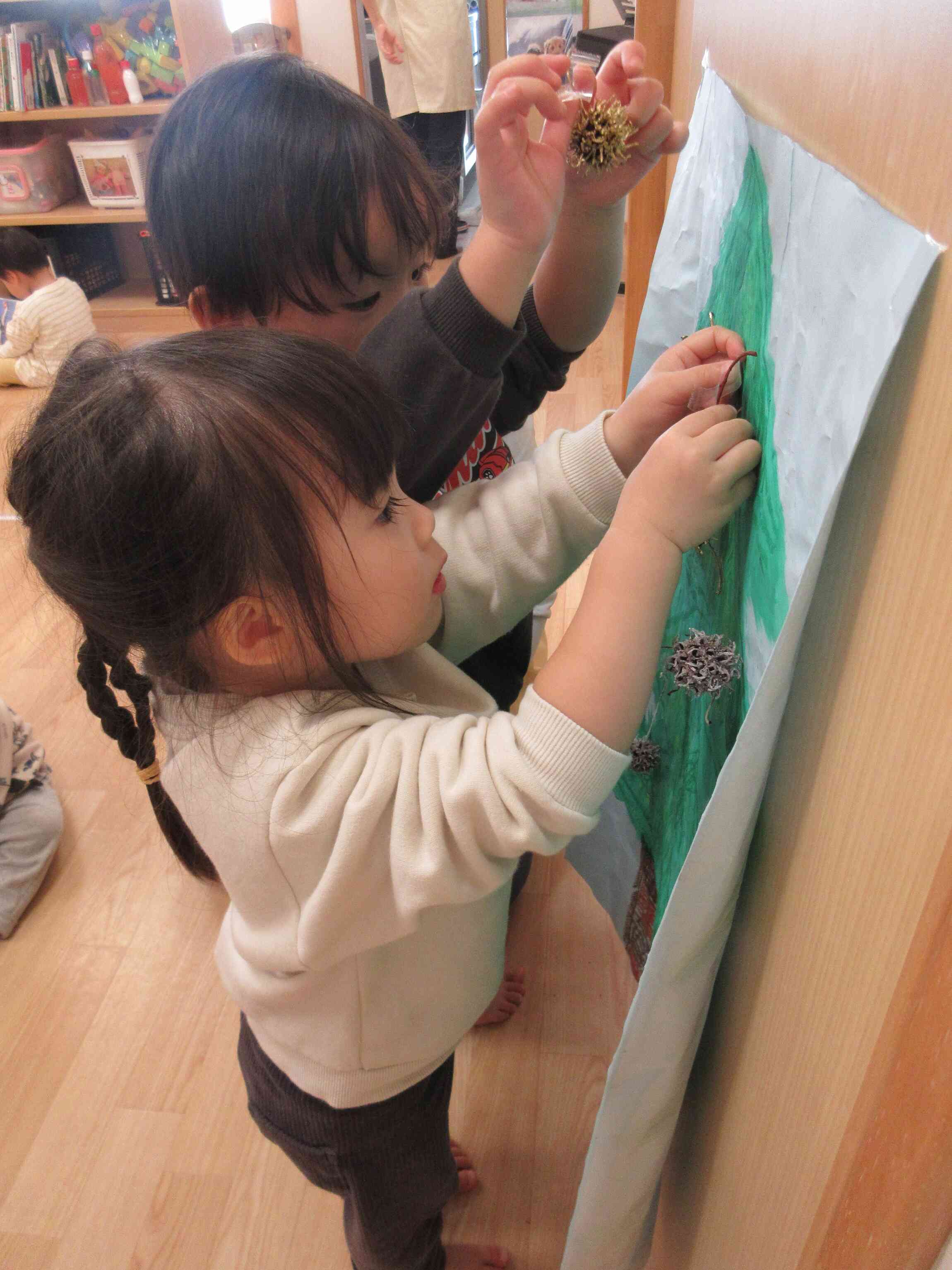 みんなでたくさん貼ることができました♪