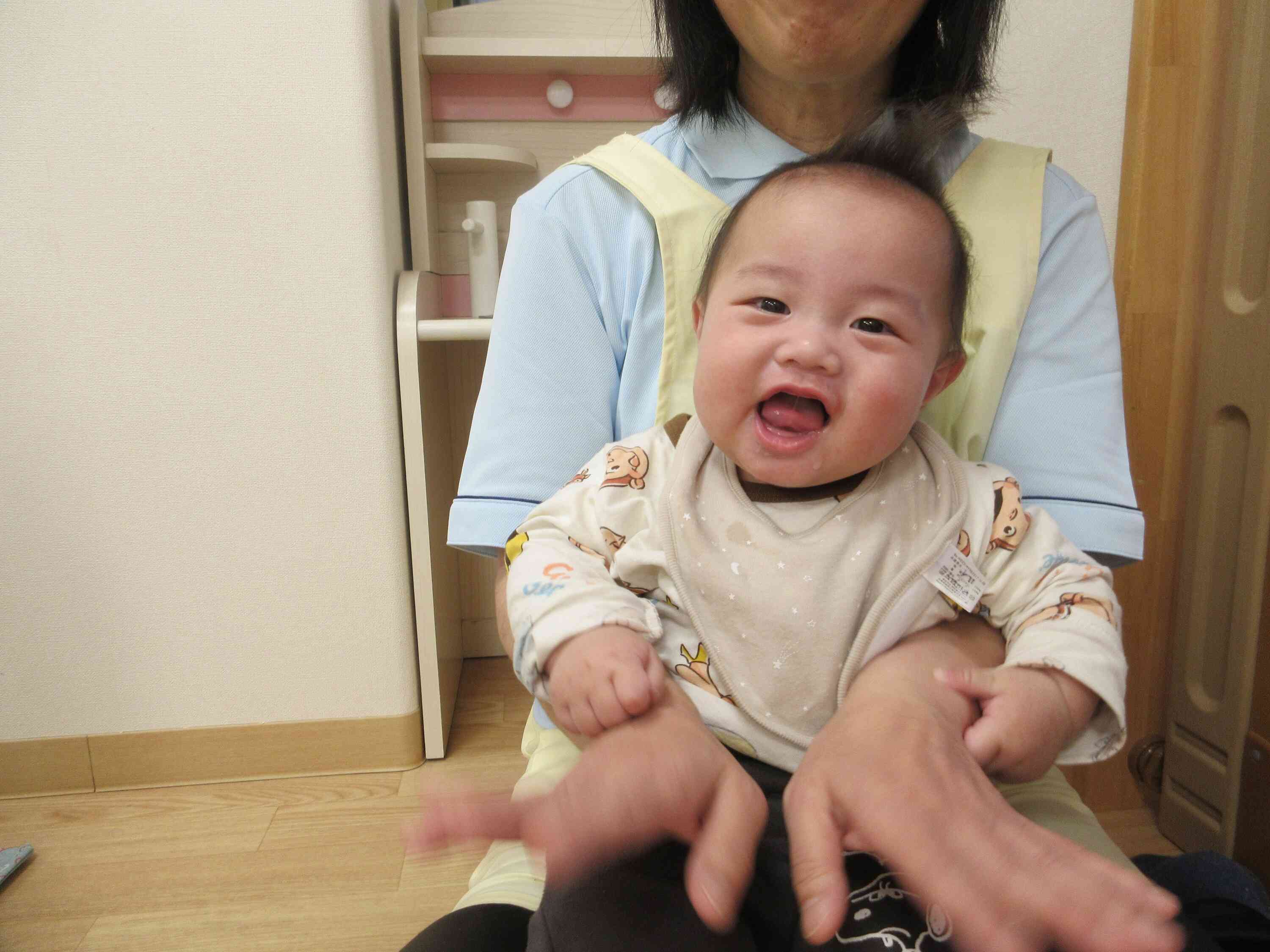 ニッコニコで参加してくれたひよこ組さん♪音楽がたくさん流れて楽しかったね♪