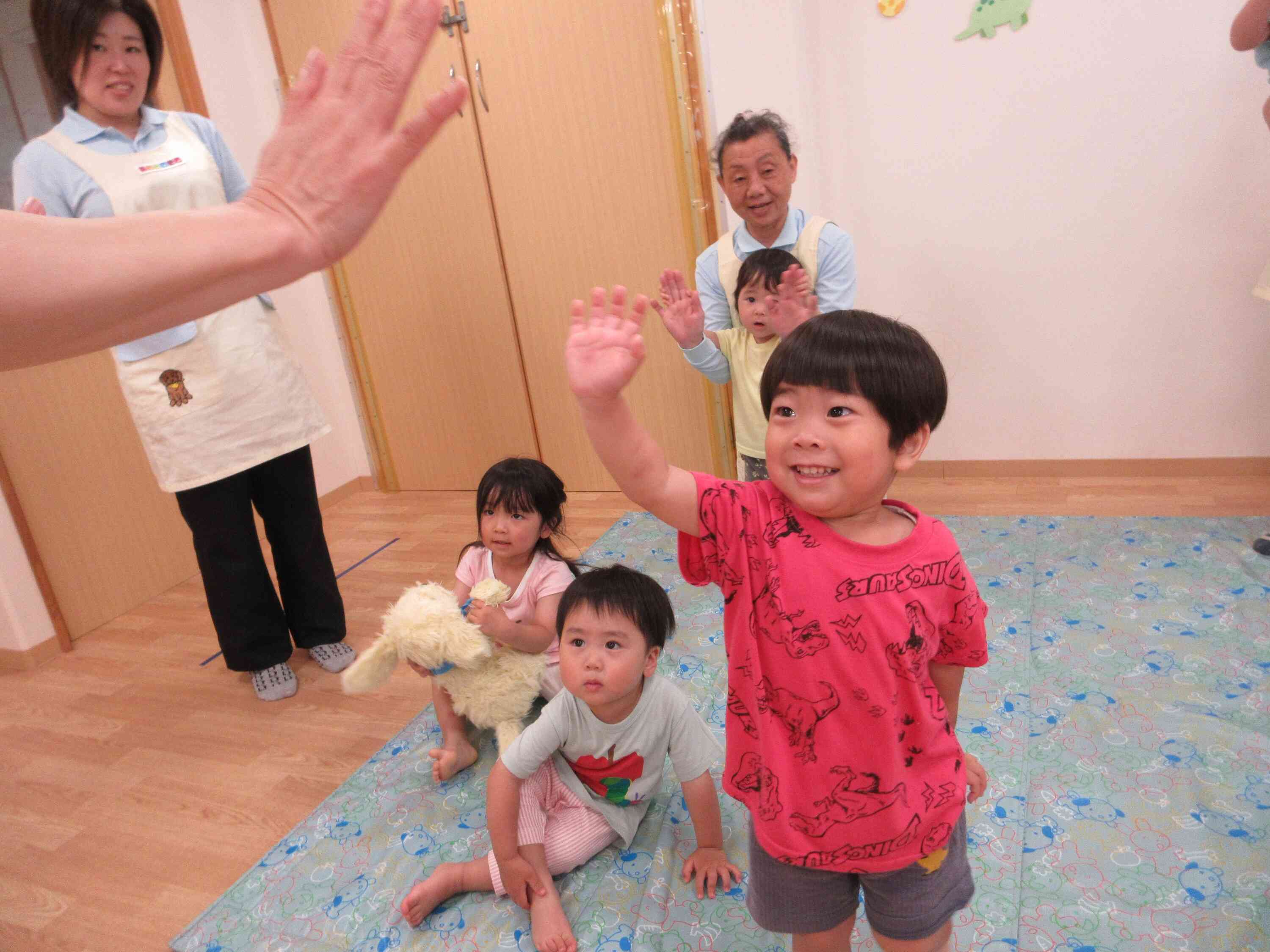 最後はバイバ～イ♪また来月♪