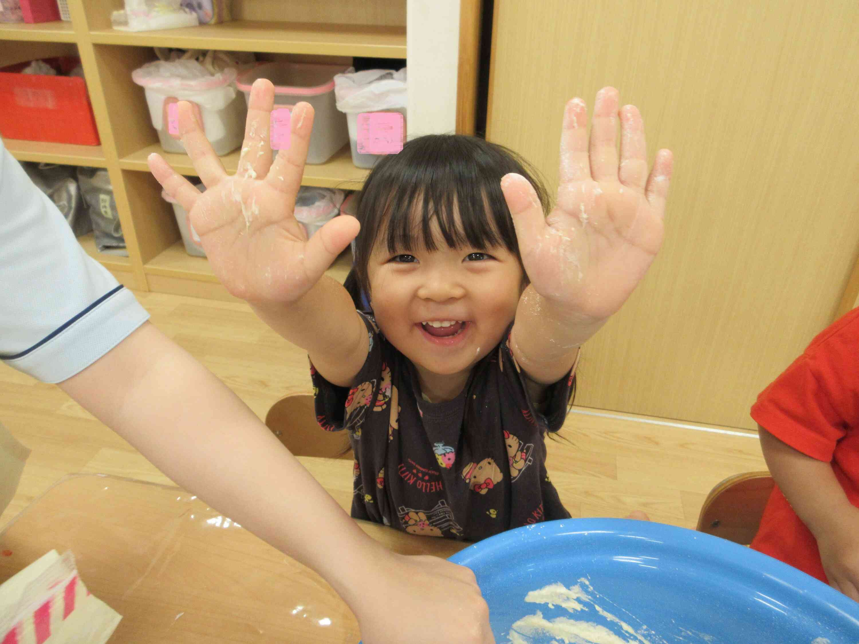 〇〇〇でできた粘土遊び♪