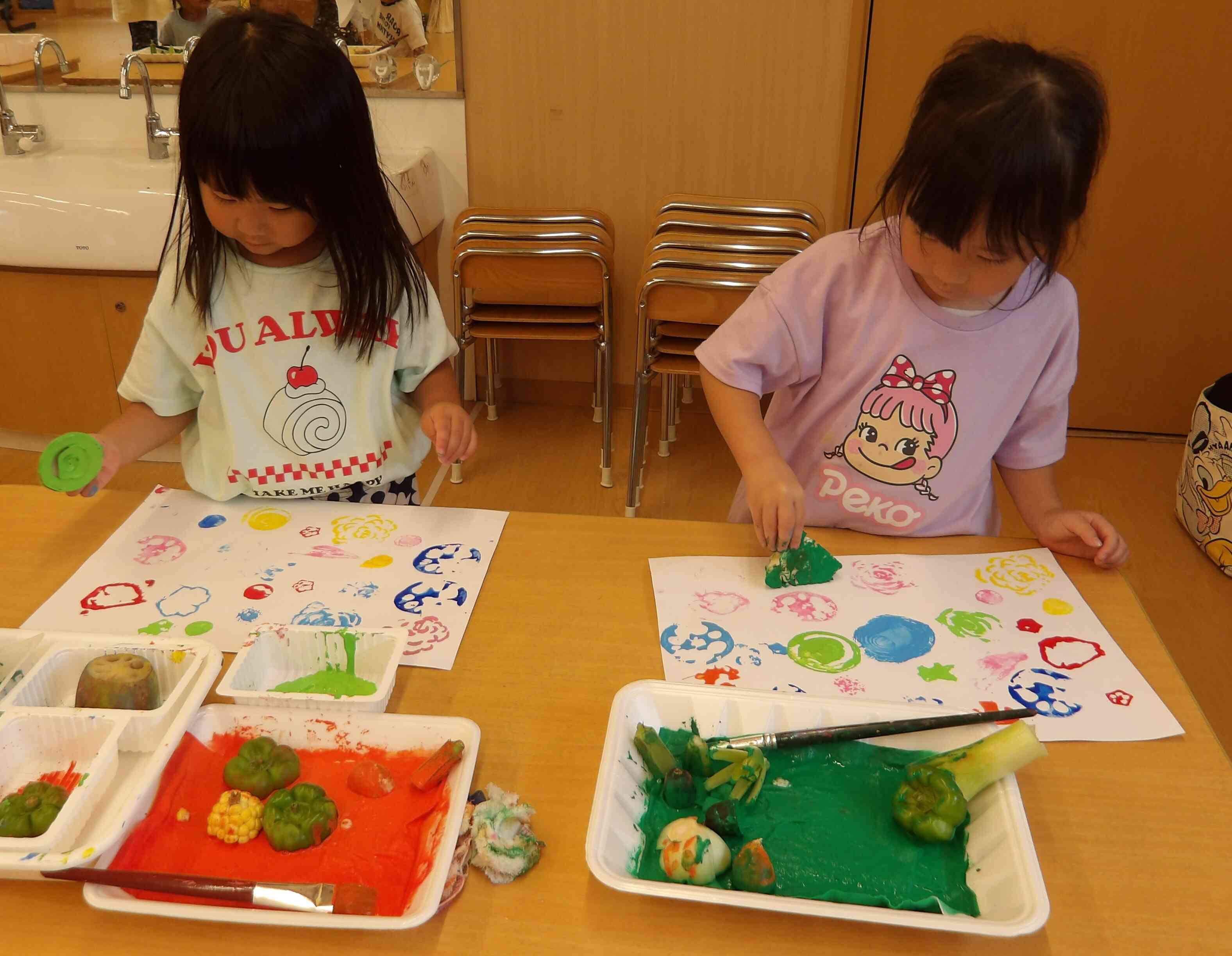 野菜スタンプ~3歳児クラス~