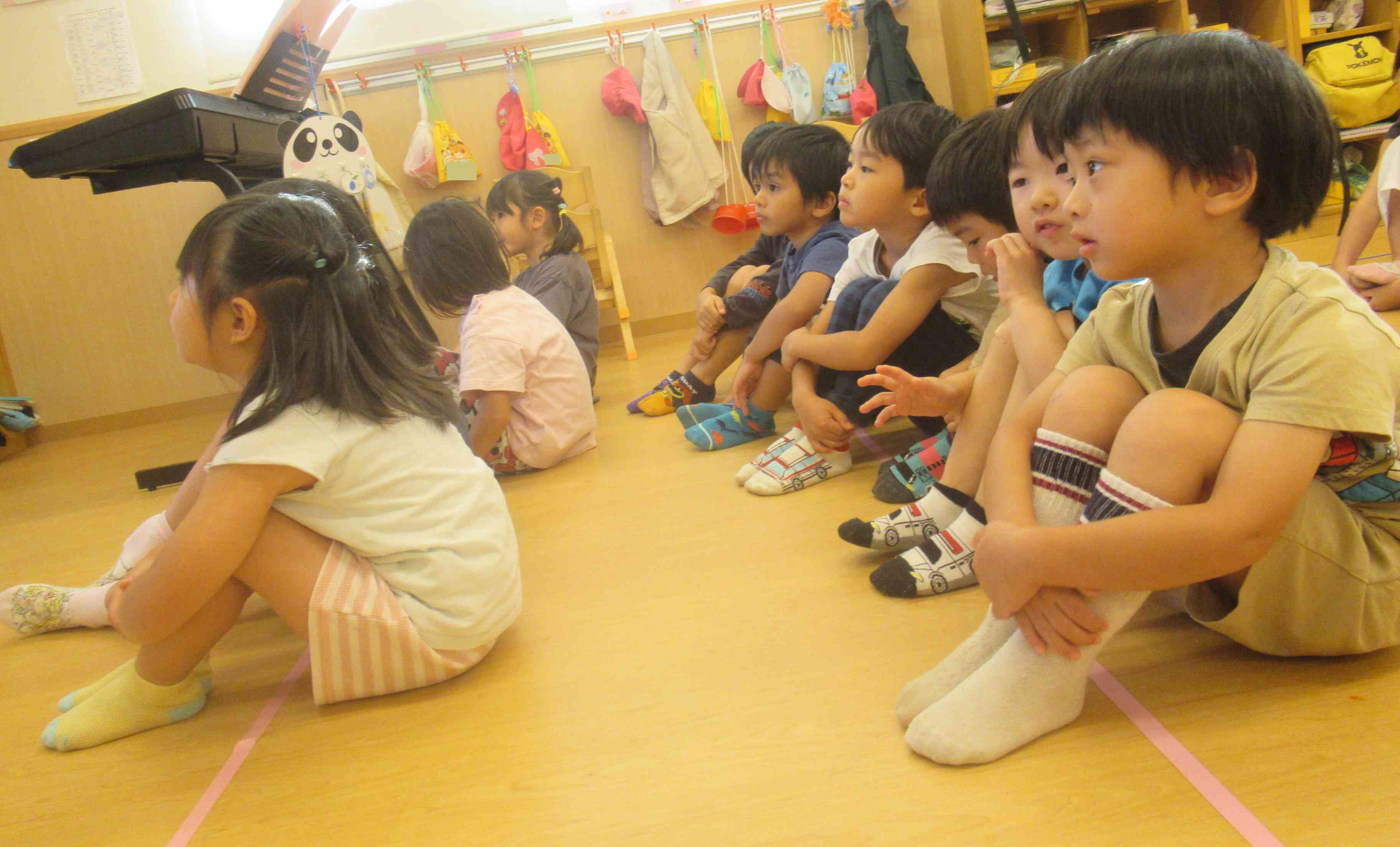 最後まで、お友だちのお話しを順番に聞くことができました！