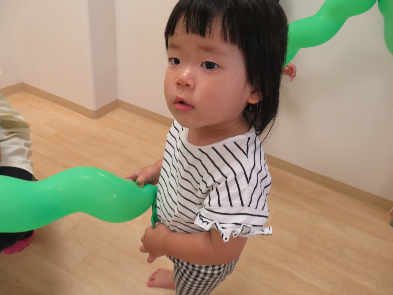 長い風船だいすき～♪