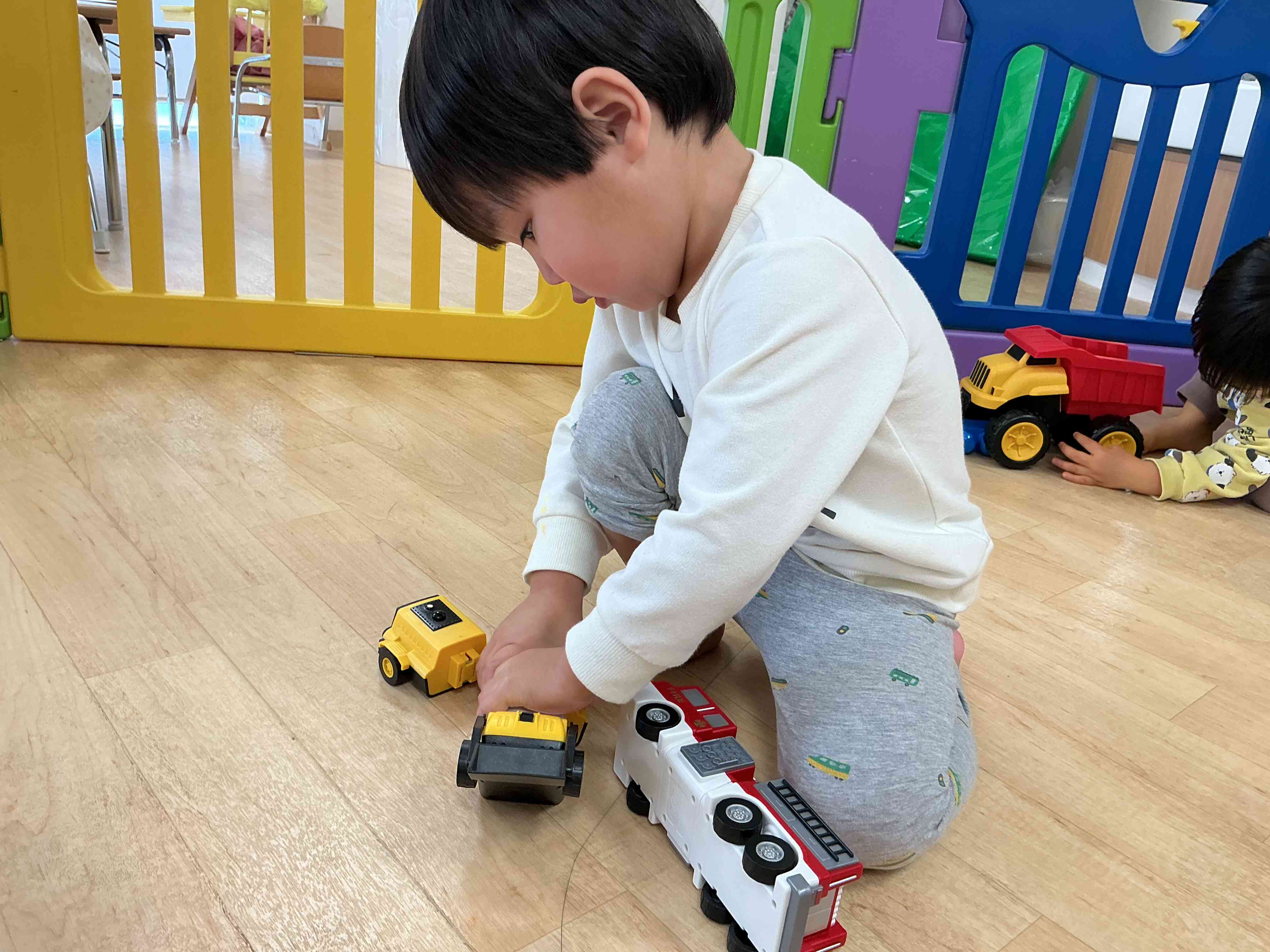 こうやってひっつけて遊ぶんだよ⭐︎