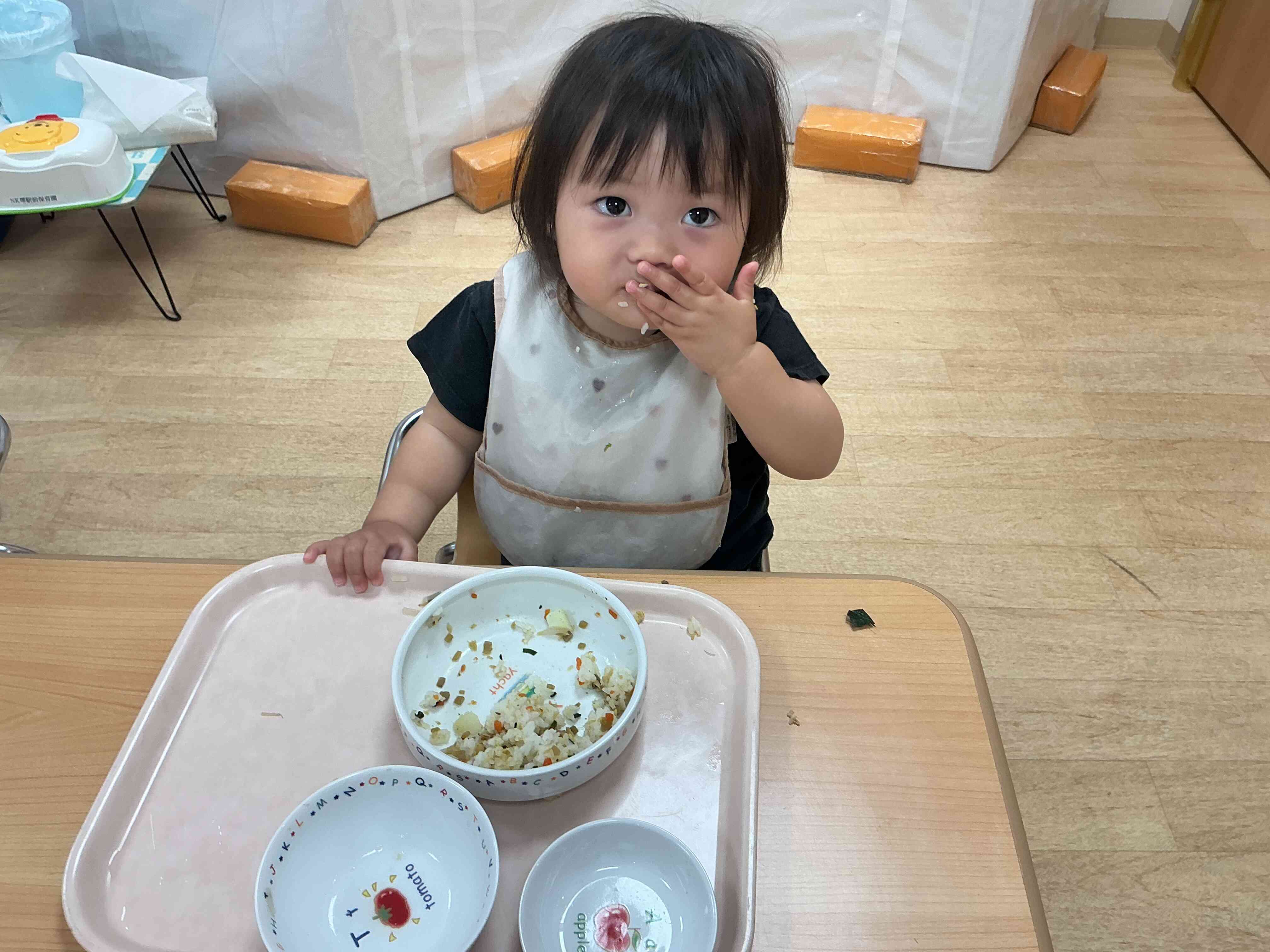 0歳児クラスのお友達もしっかり食べています！！