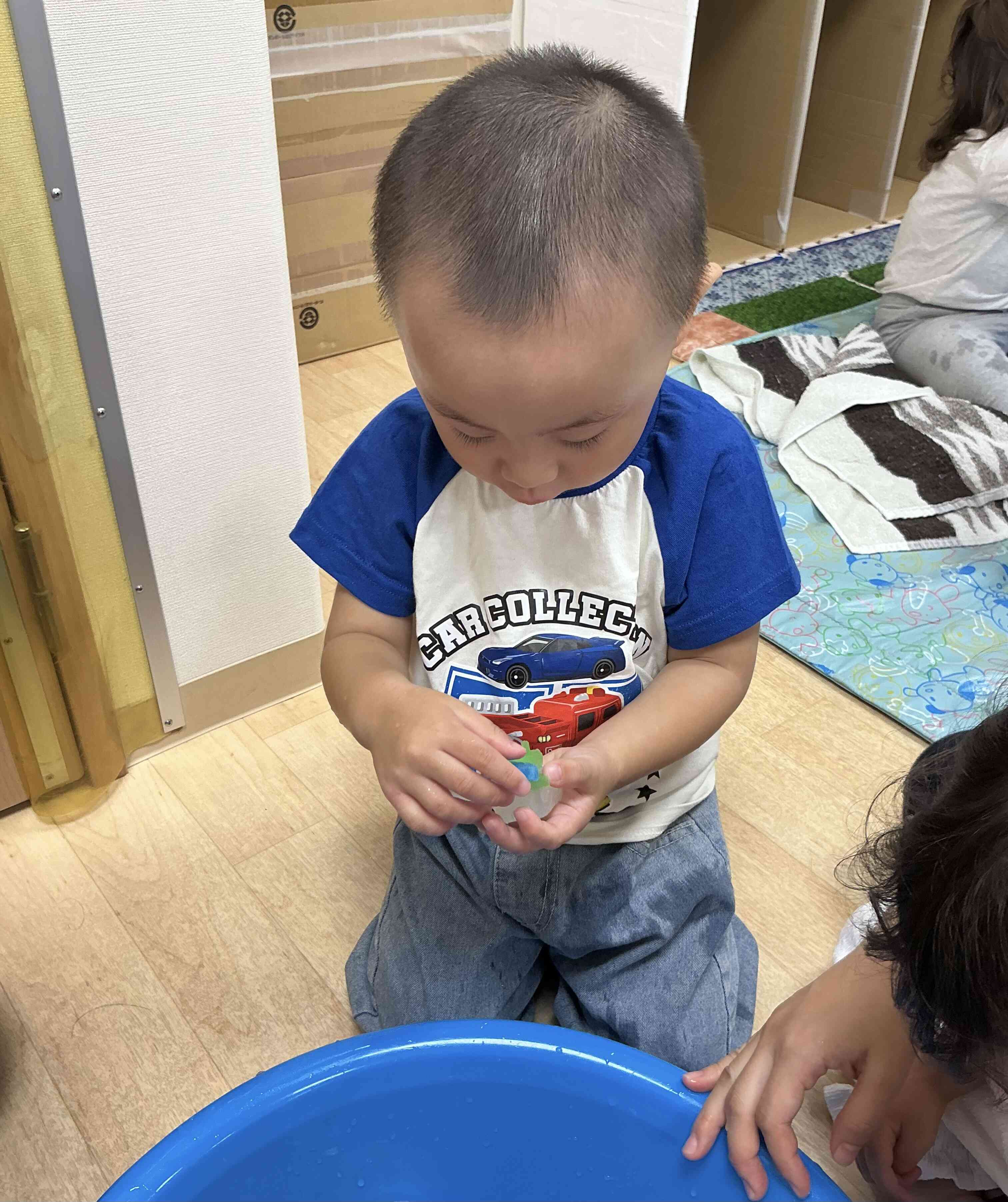 ☆氷遊び☆