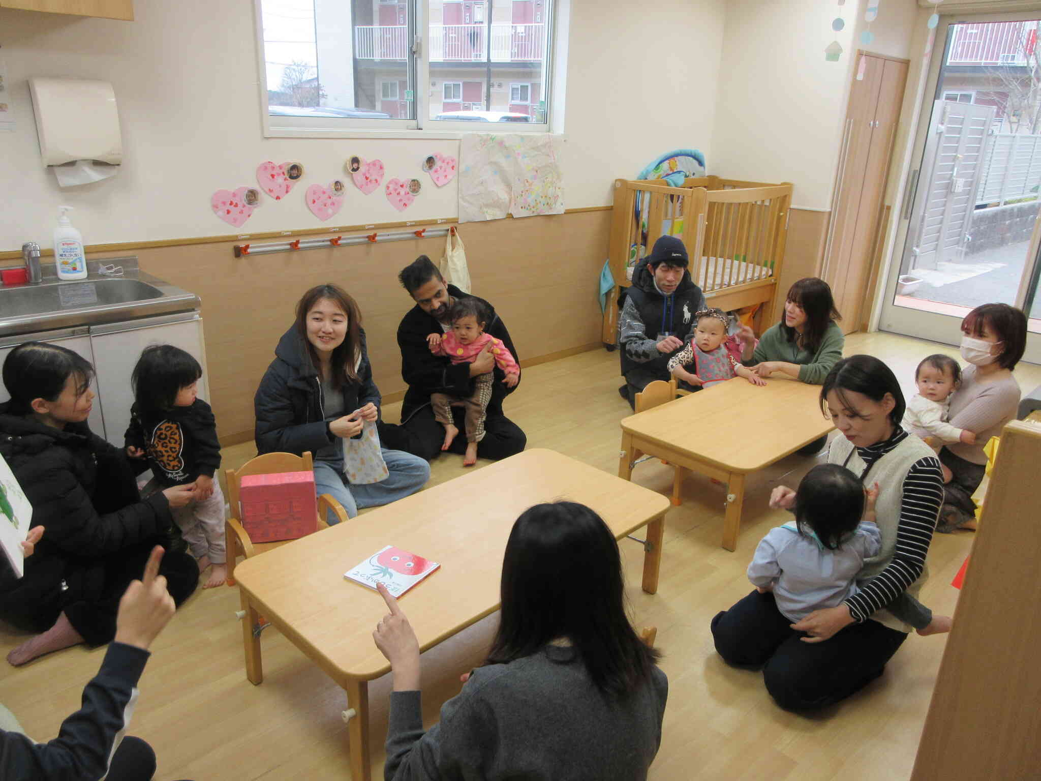 おたのしみ会（ひよこ組・0歳児）