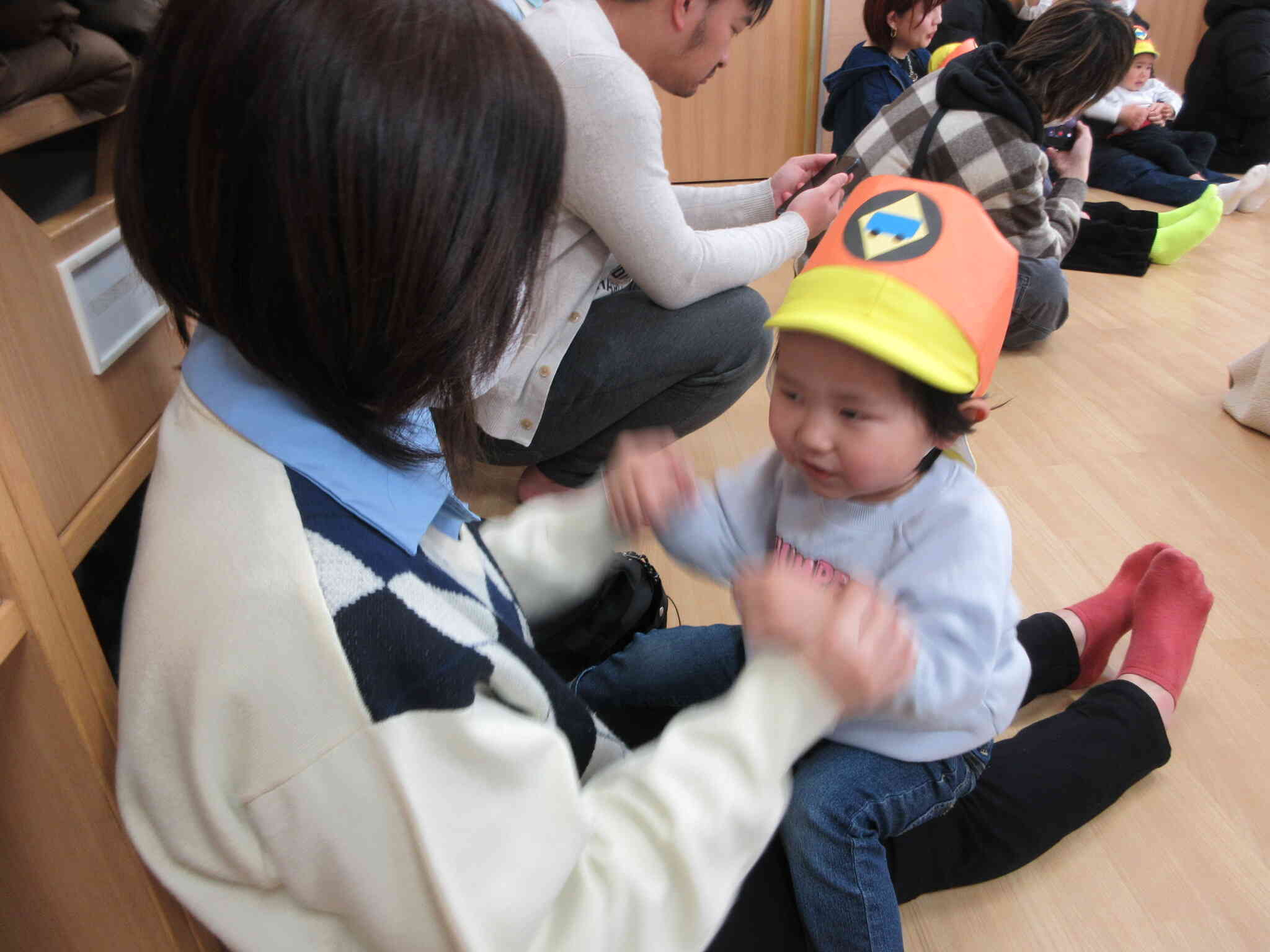 「バスにのってゆられてる♪」