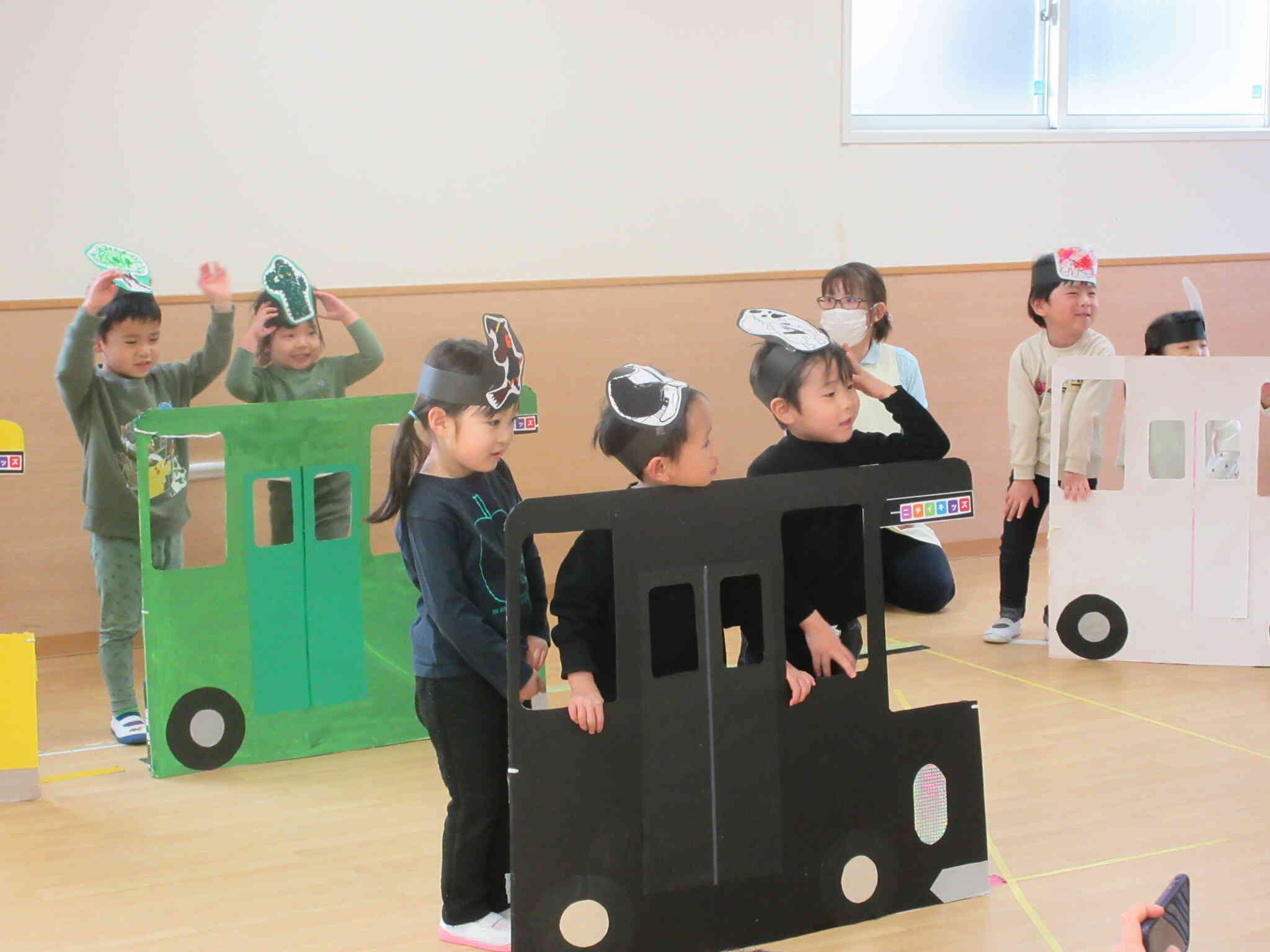 おたのしみ会（りす組・3歳児）