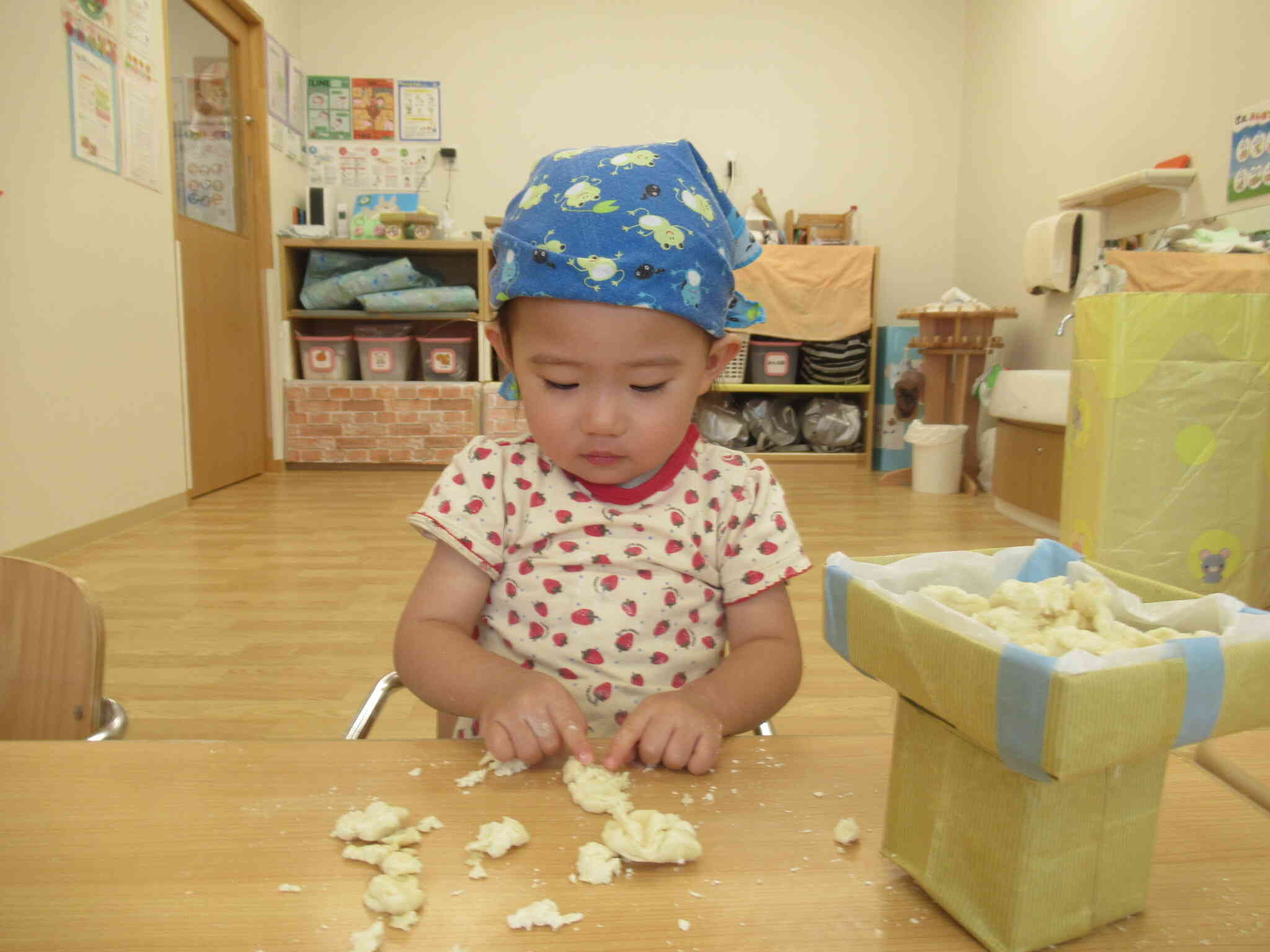 お団子こねこね♪