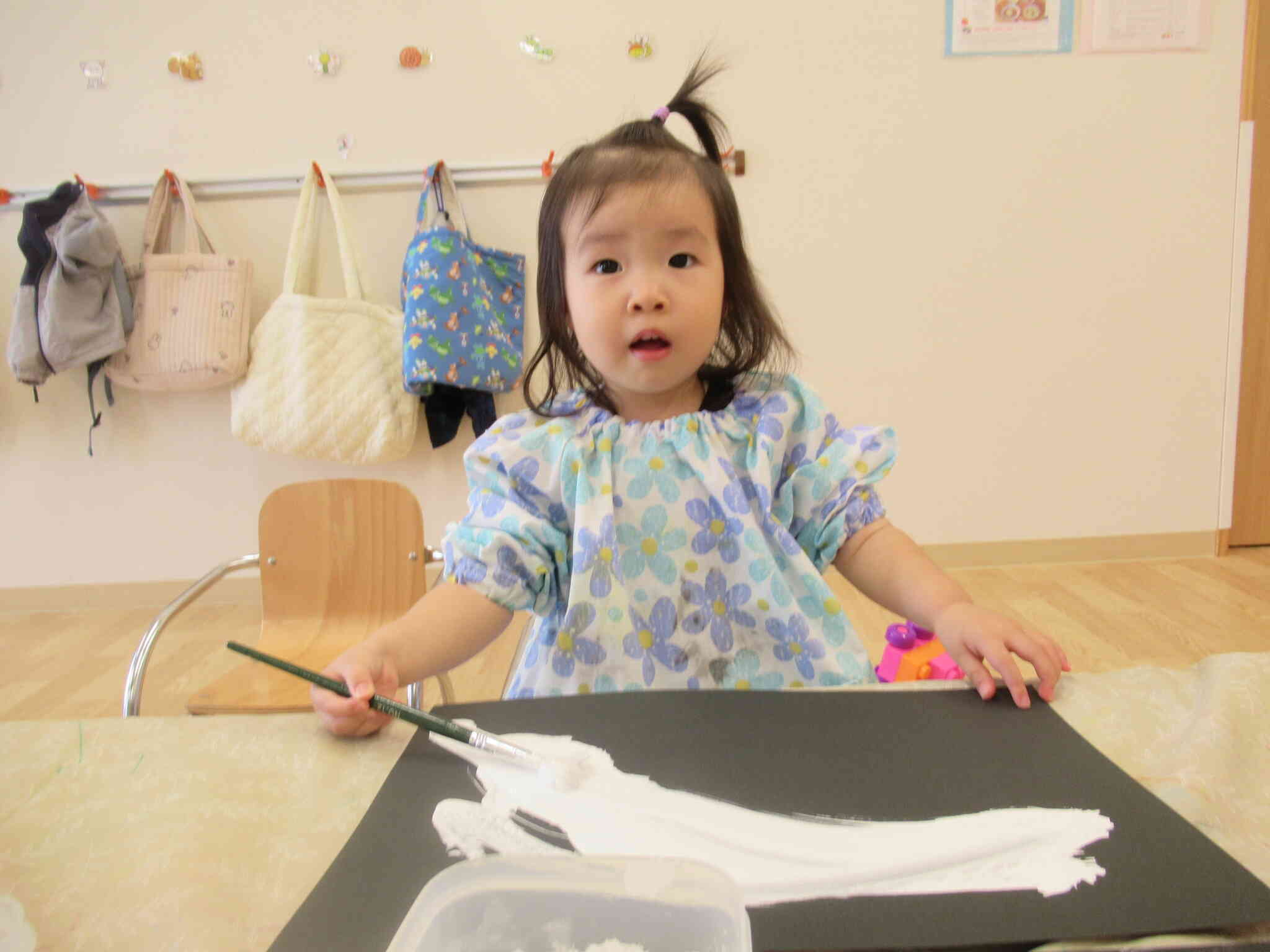 絵の具遊び楽しいね☆