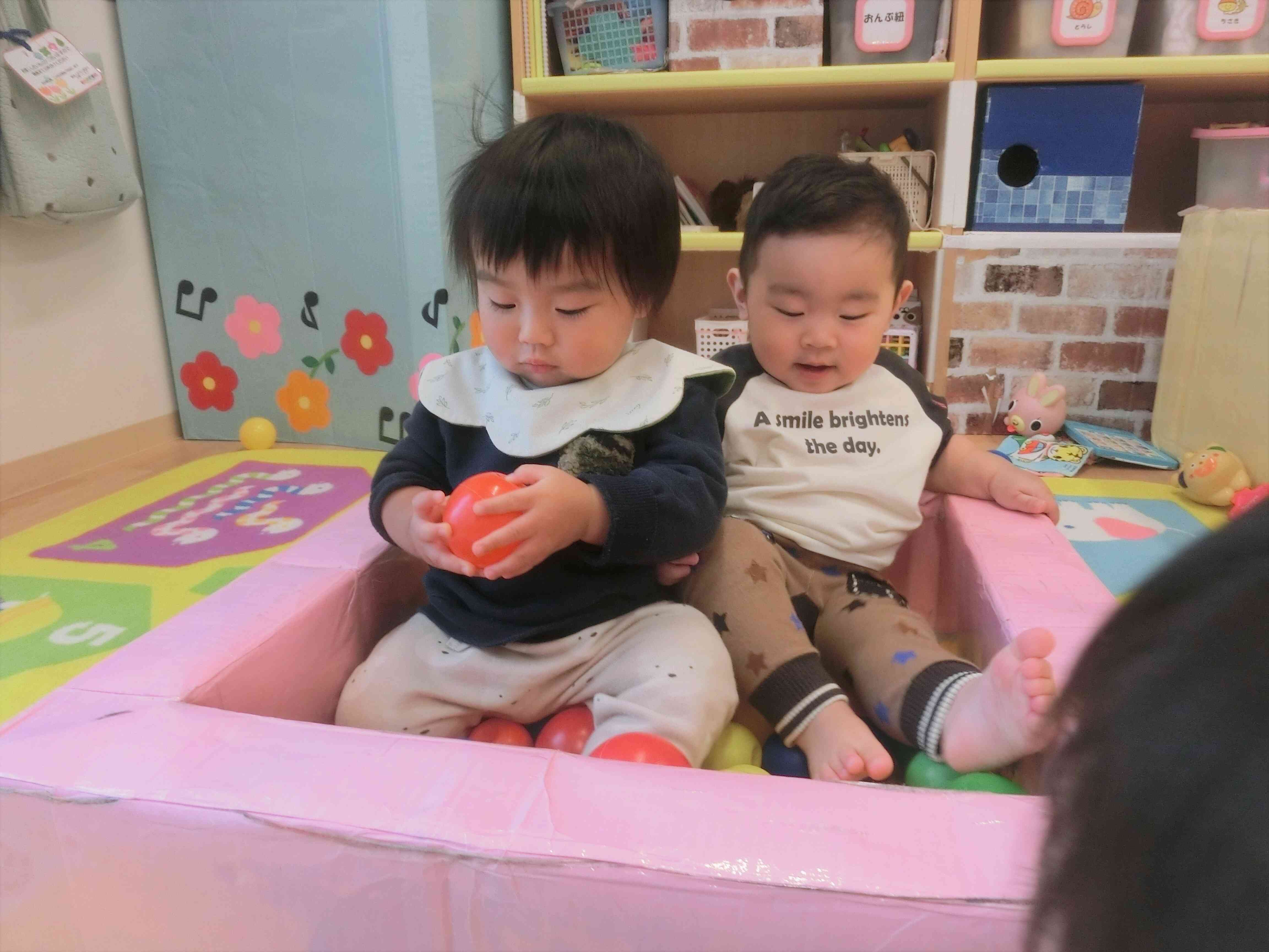 好きな遊びみーつけた！(0歳児)