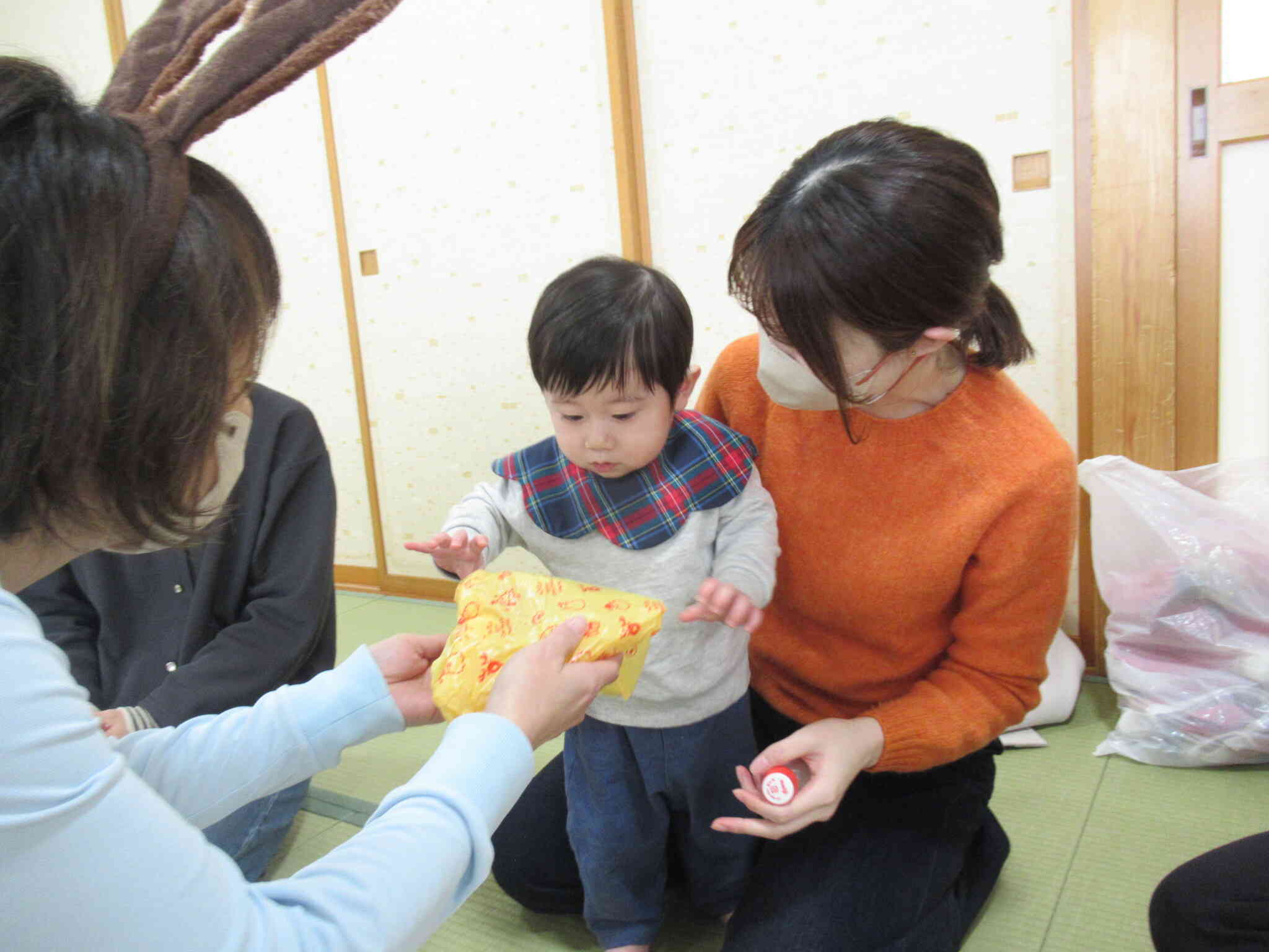 中身は何かな？