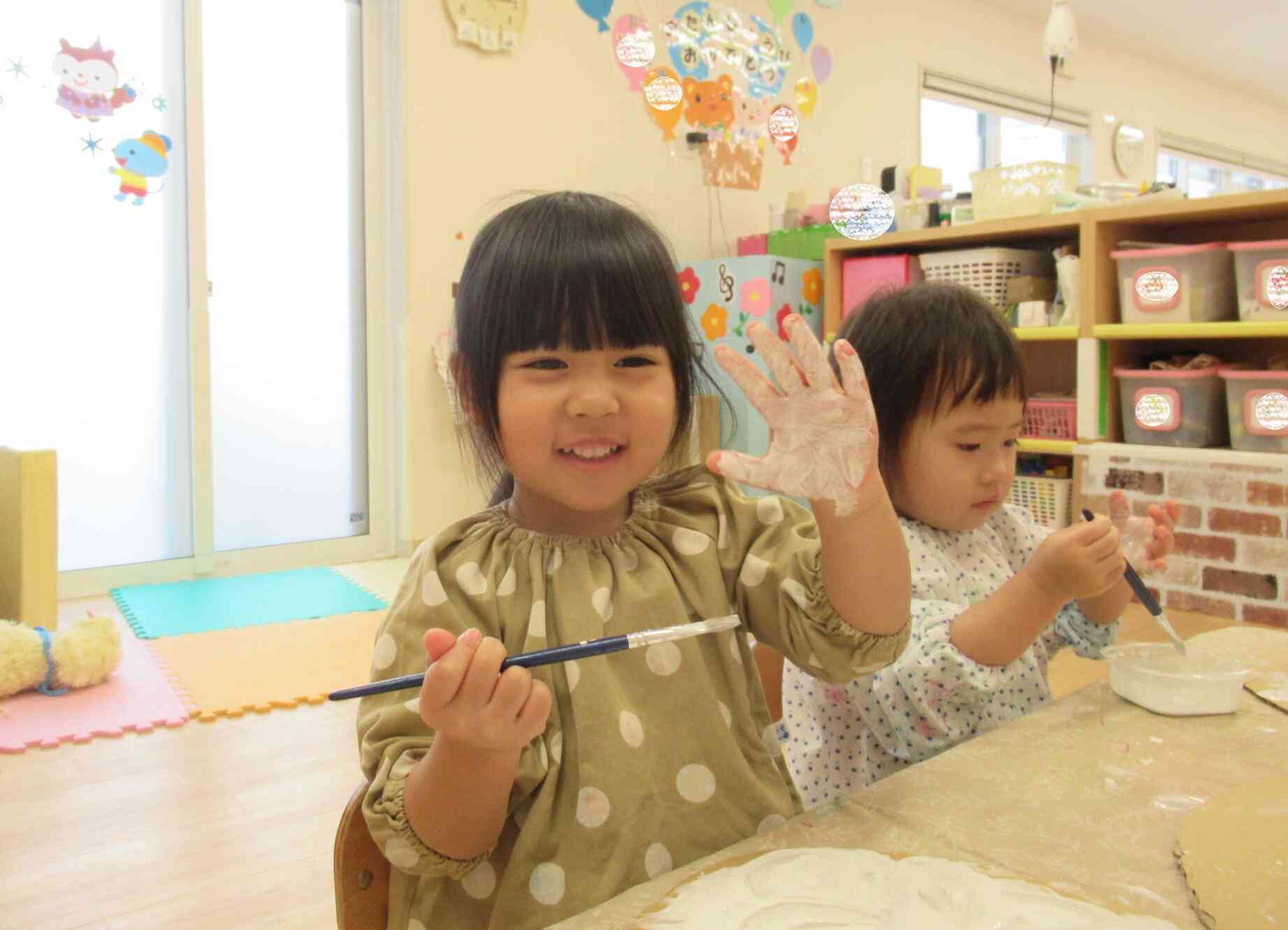 おてても真っ白になっちゃった♪