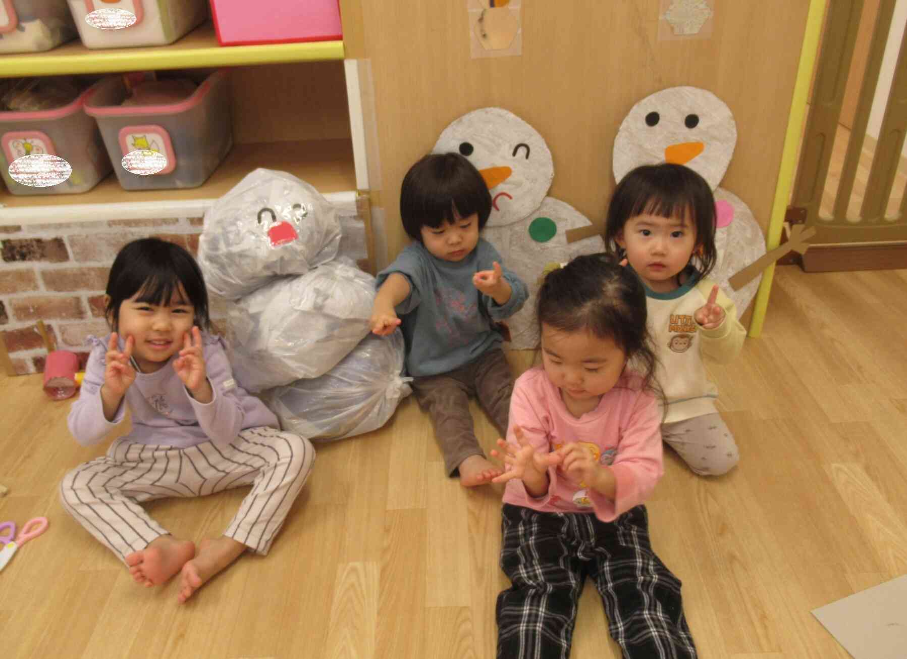 雪だるまさんと一緒にハイポーズ❄︎