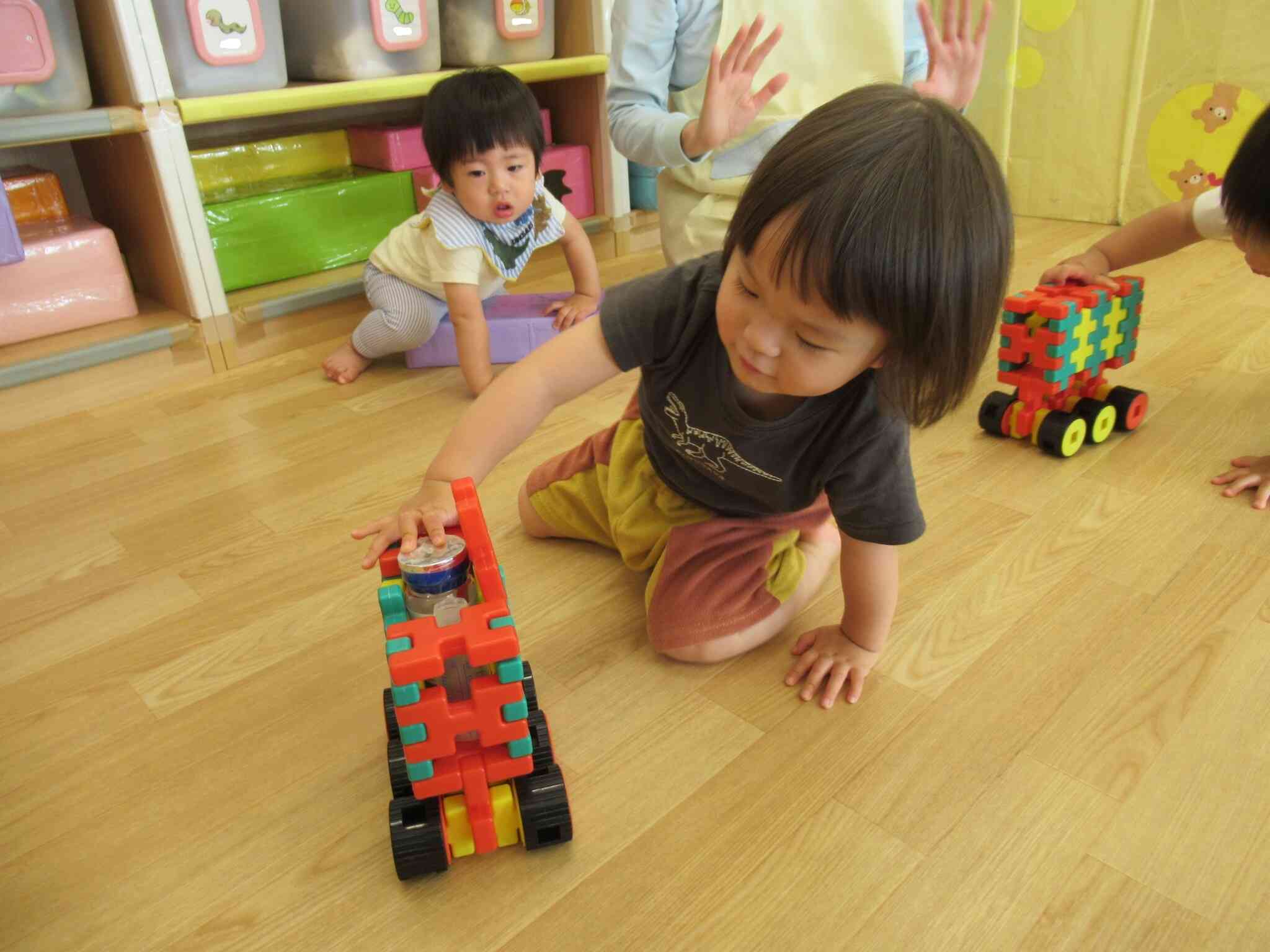 お届け物でーす！