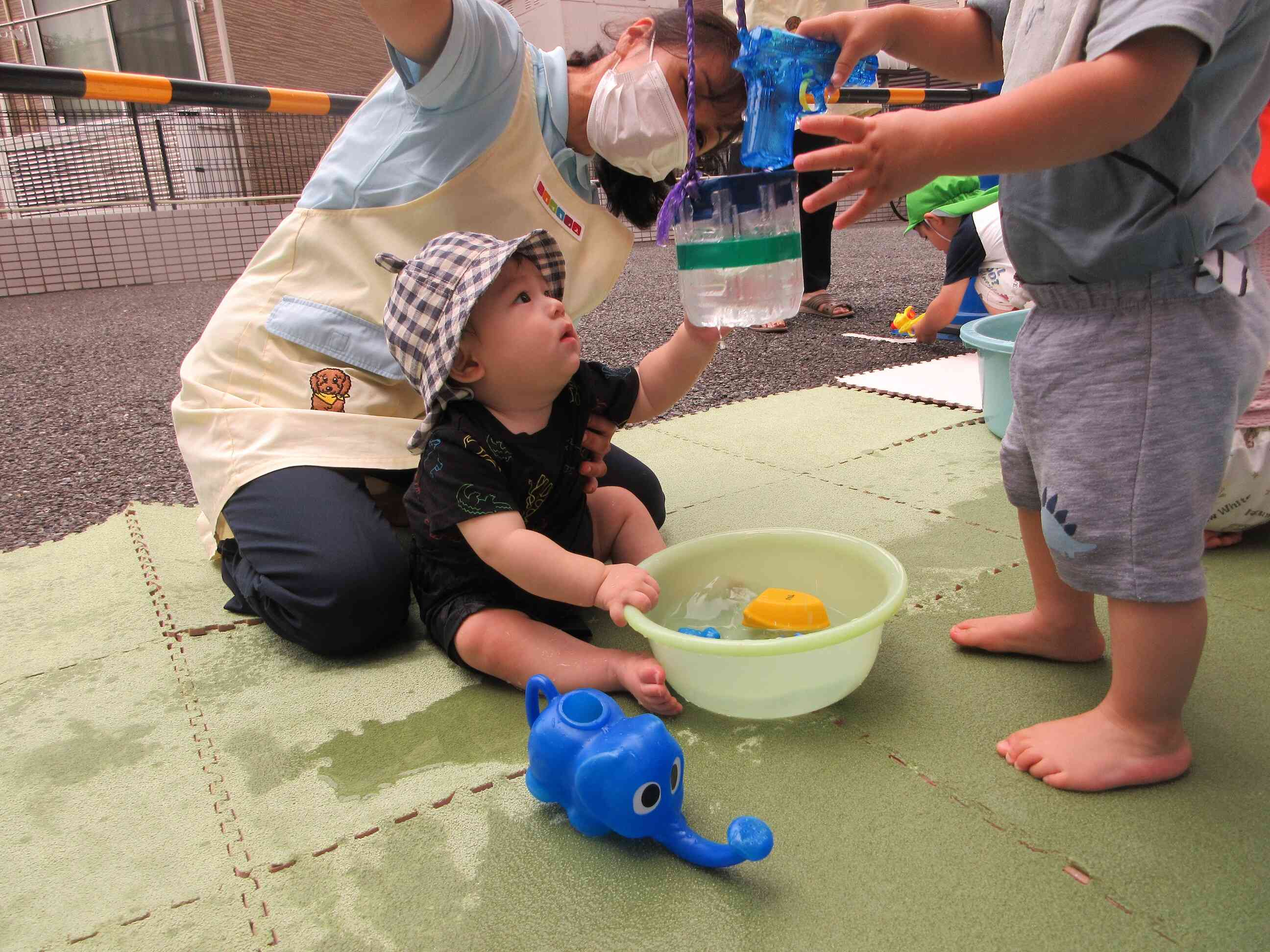 水遊びが始まったよ