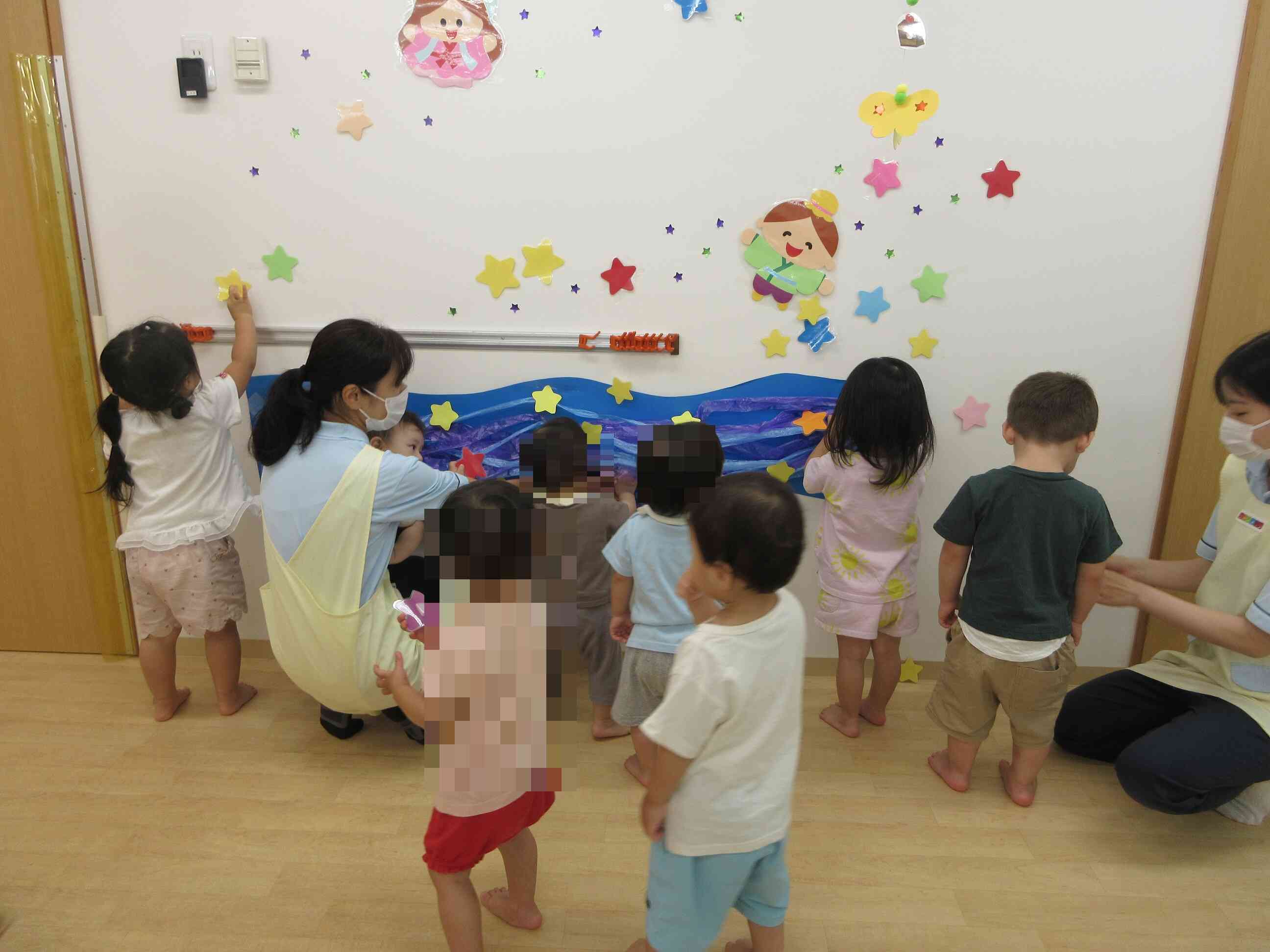 みつけたお星さまで天の川をつくったよ♪