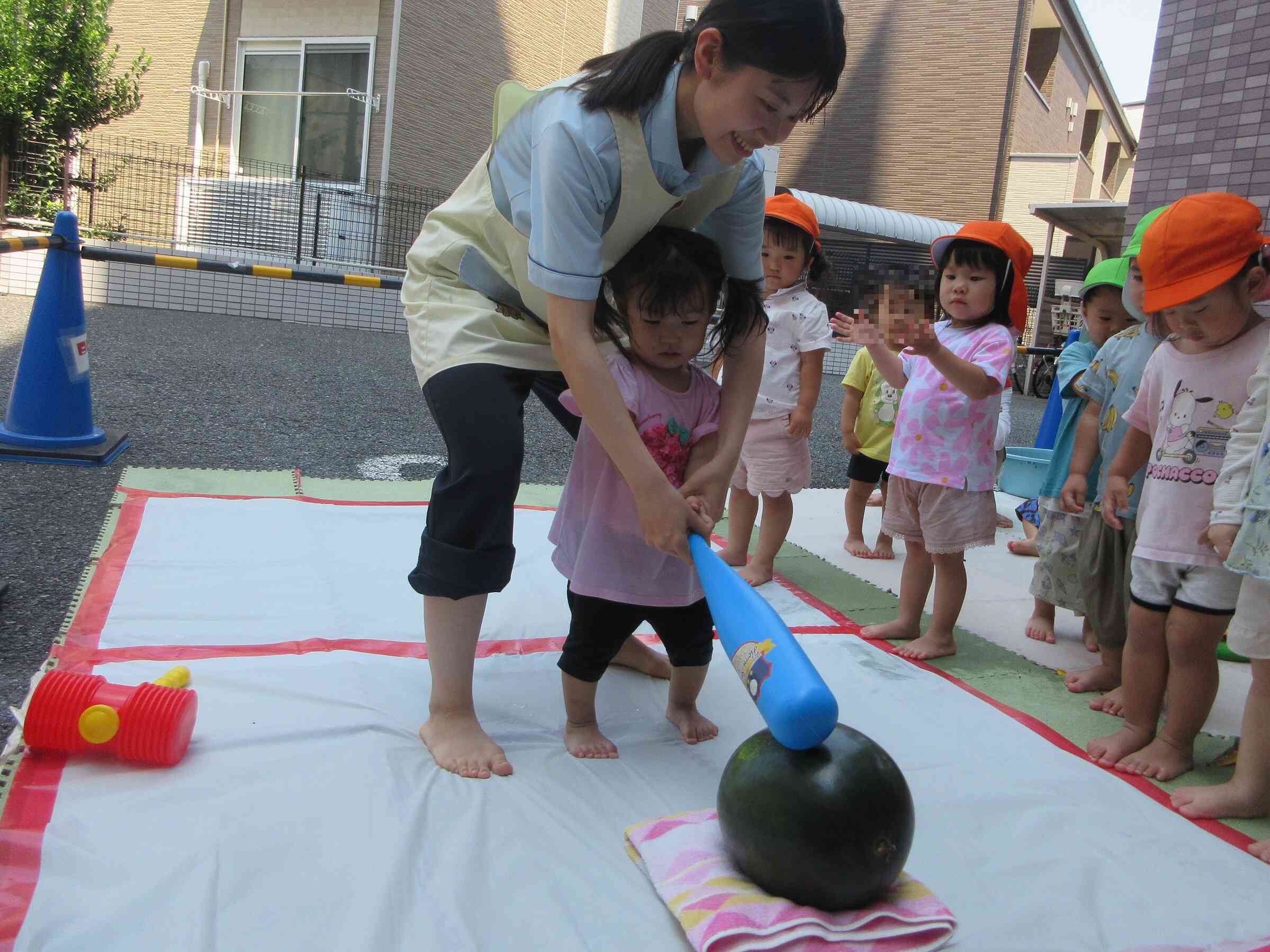 先生と一緒に「えいっ」