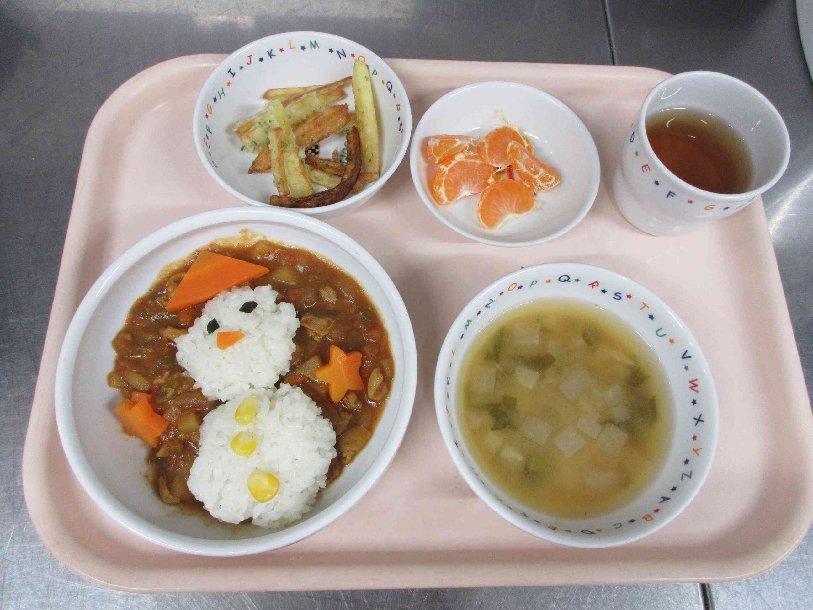 １２月２４日の献立（クリスマスメニュー）