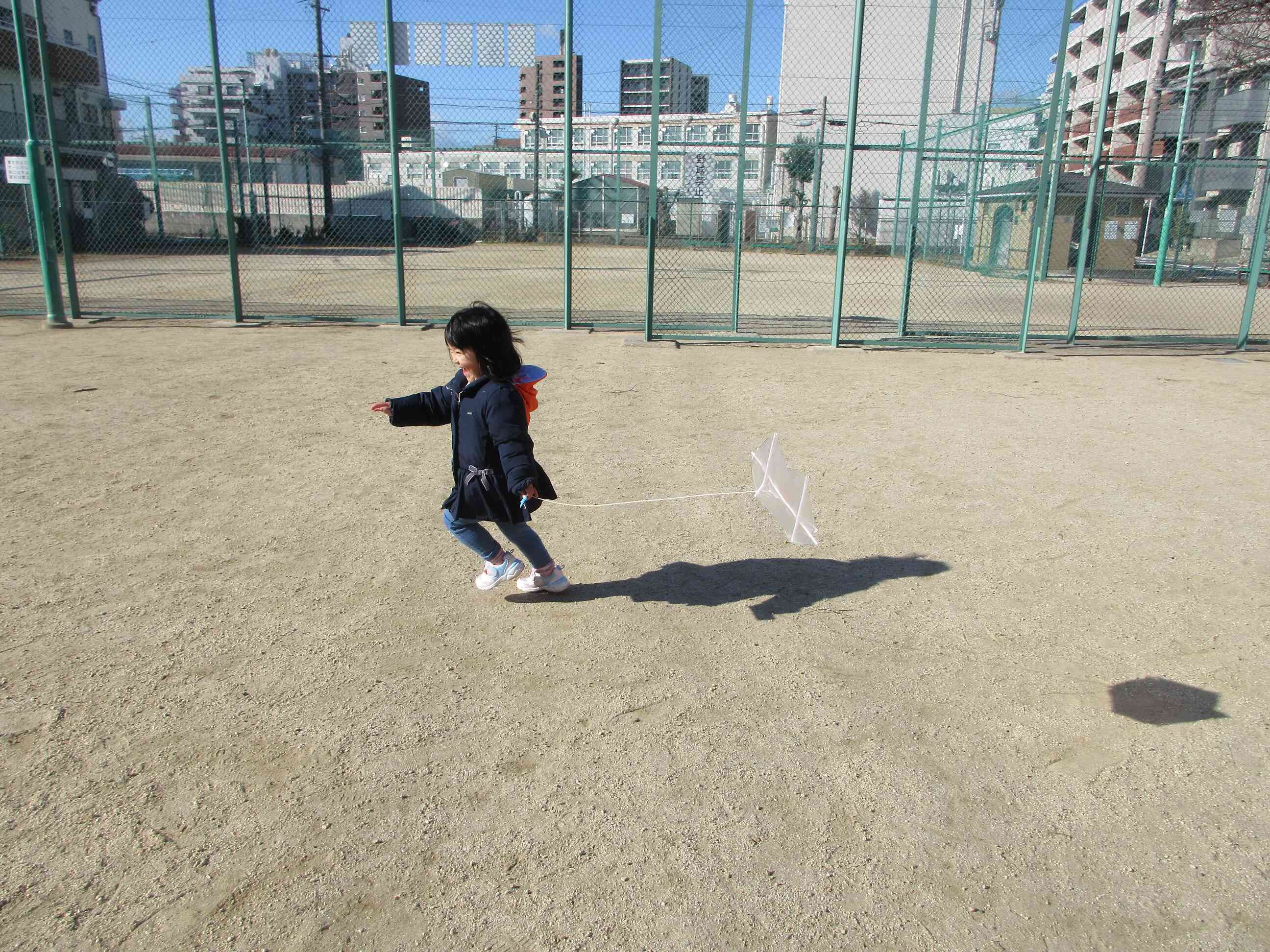 凧、あがってる～