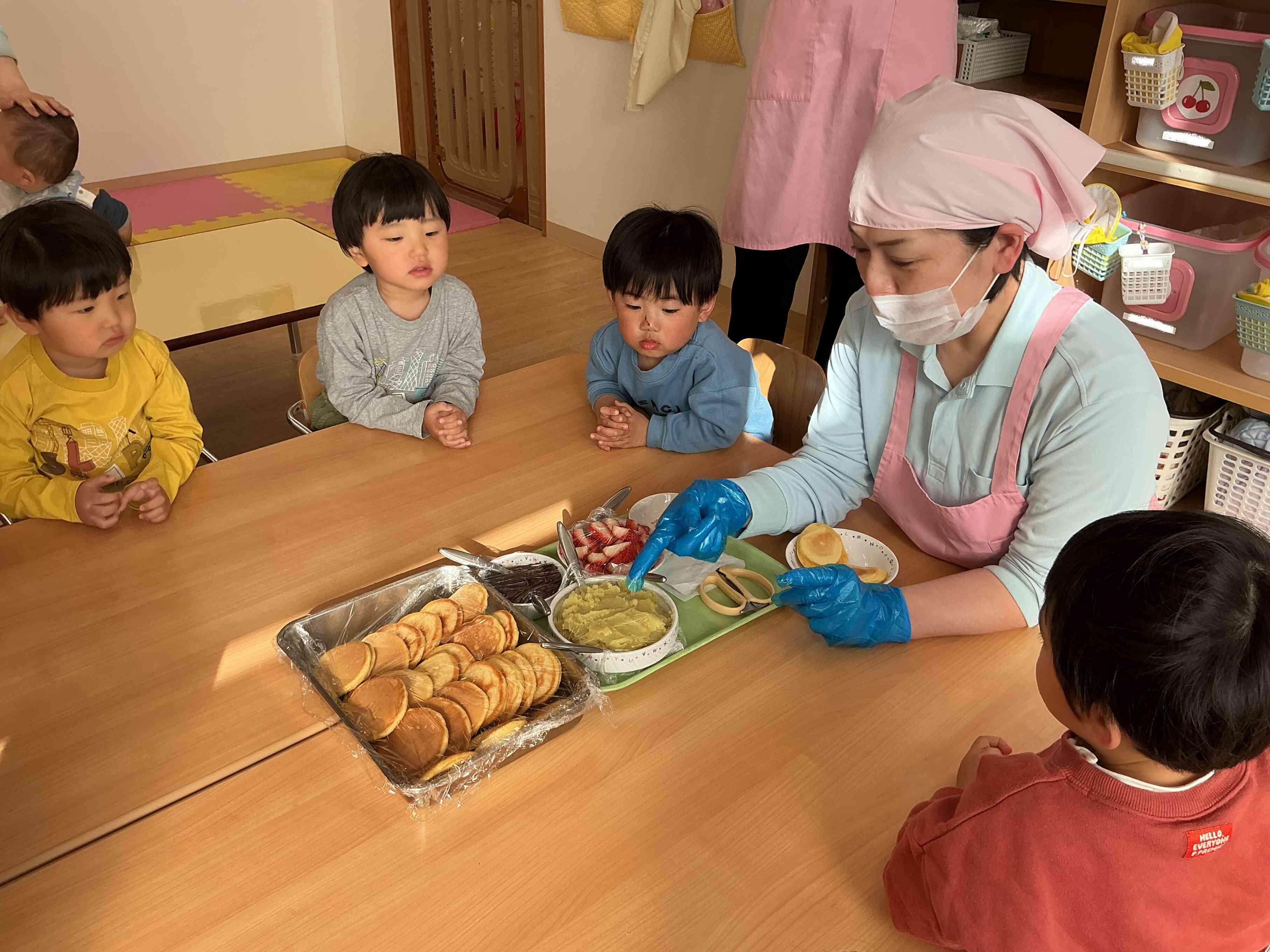 ２月の食育はどら焼き作りでした♪