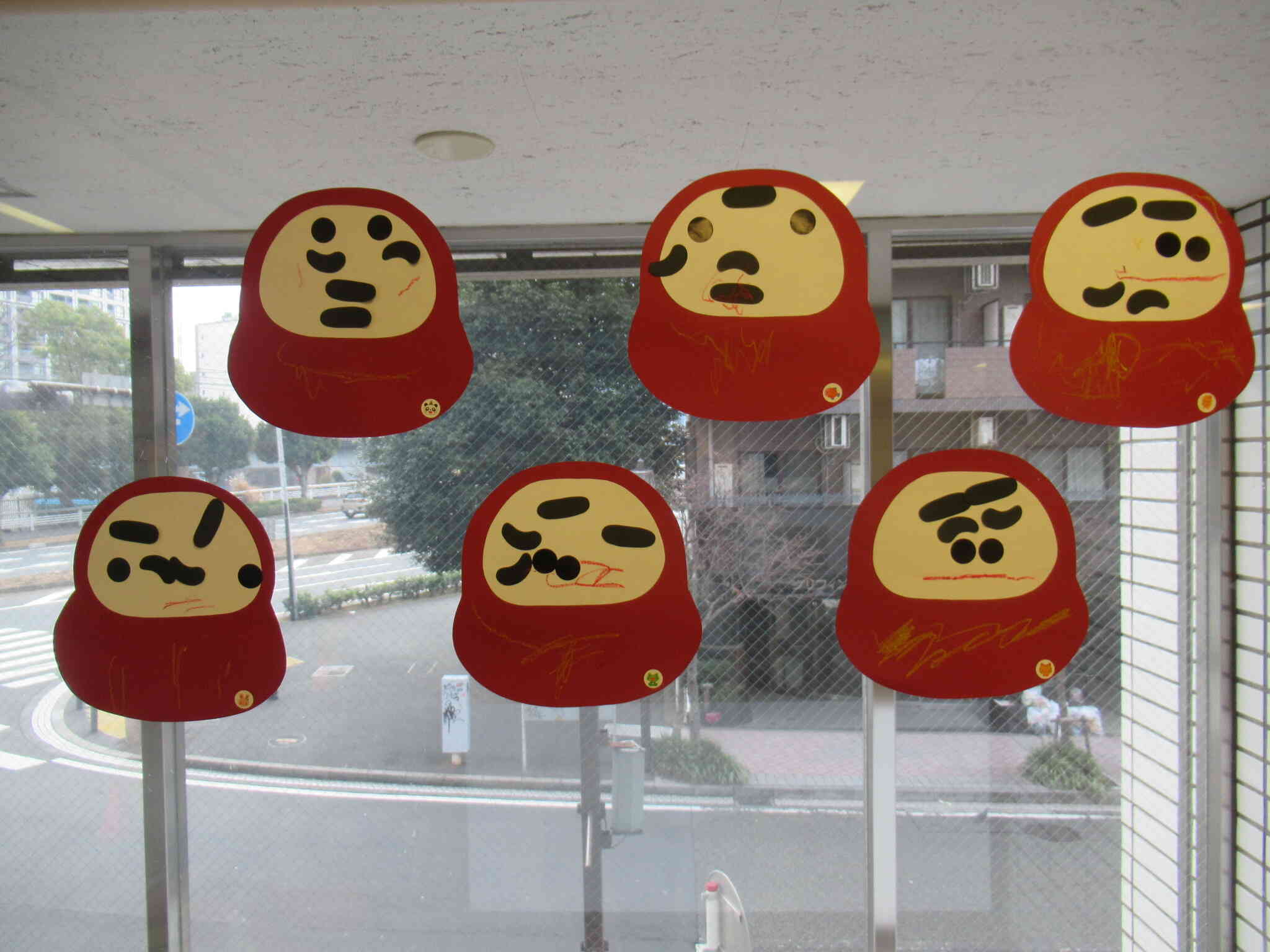 いろんなお顔のだるまさんがいてかわいいね！