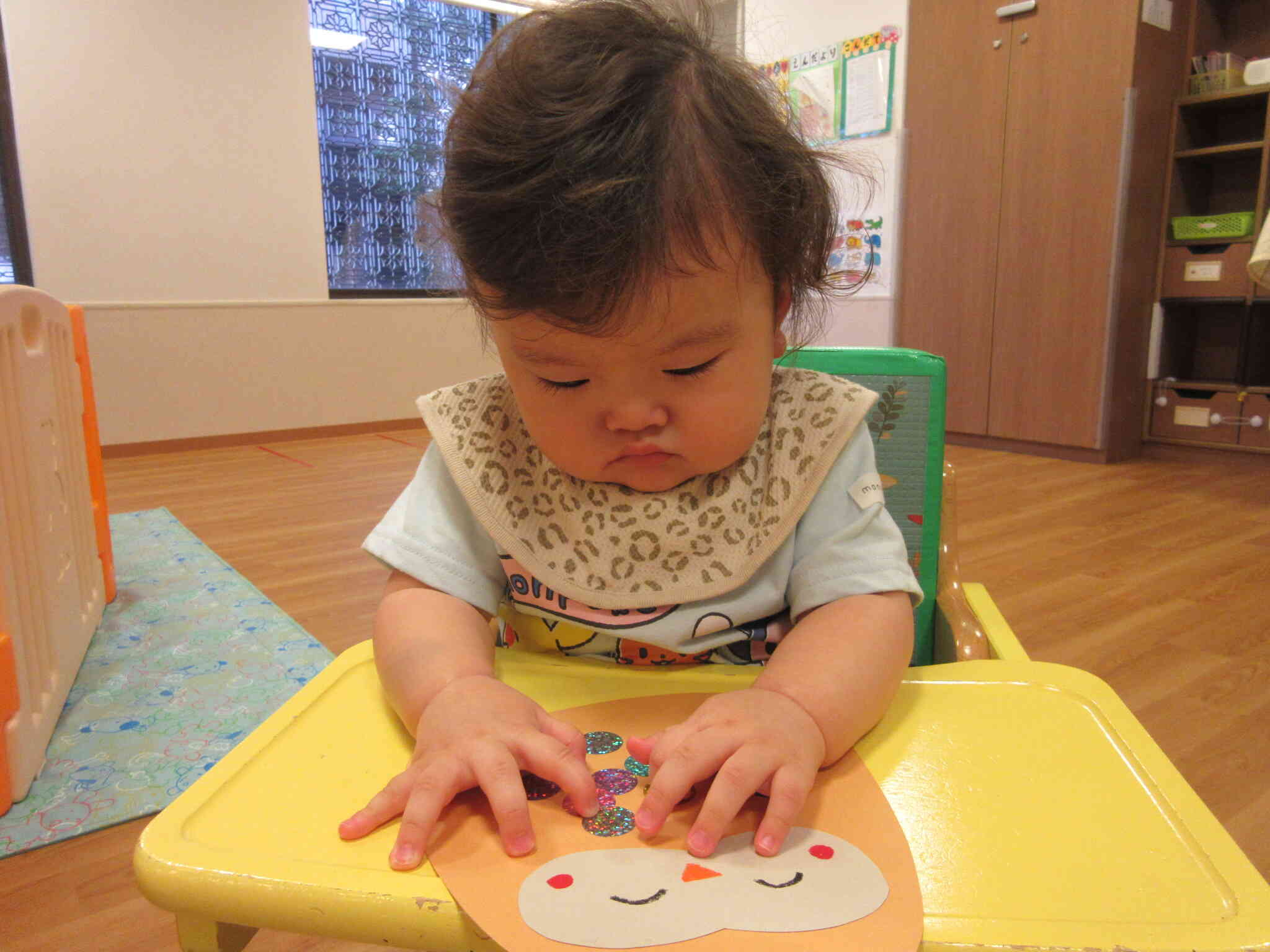 先生と一緒に貼れたよ！