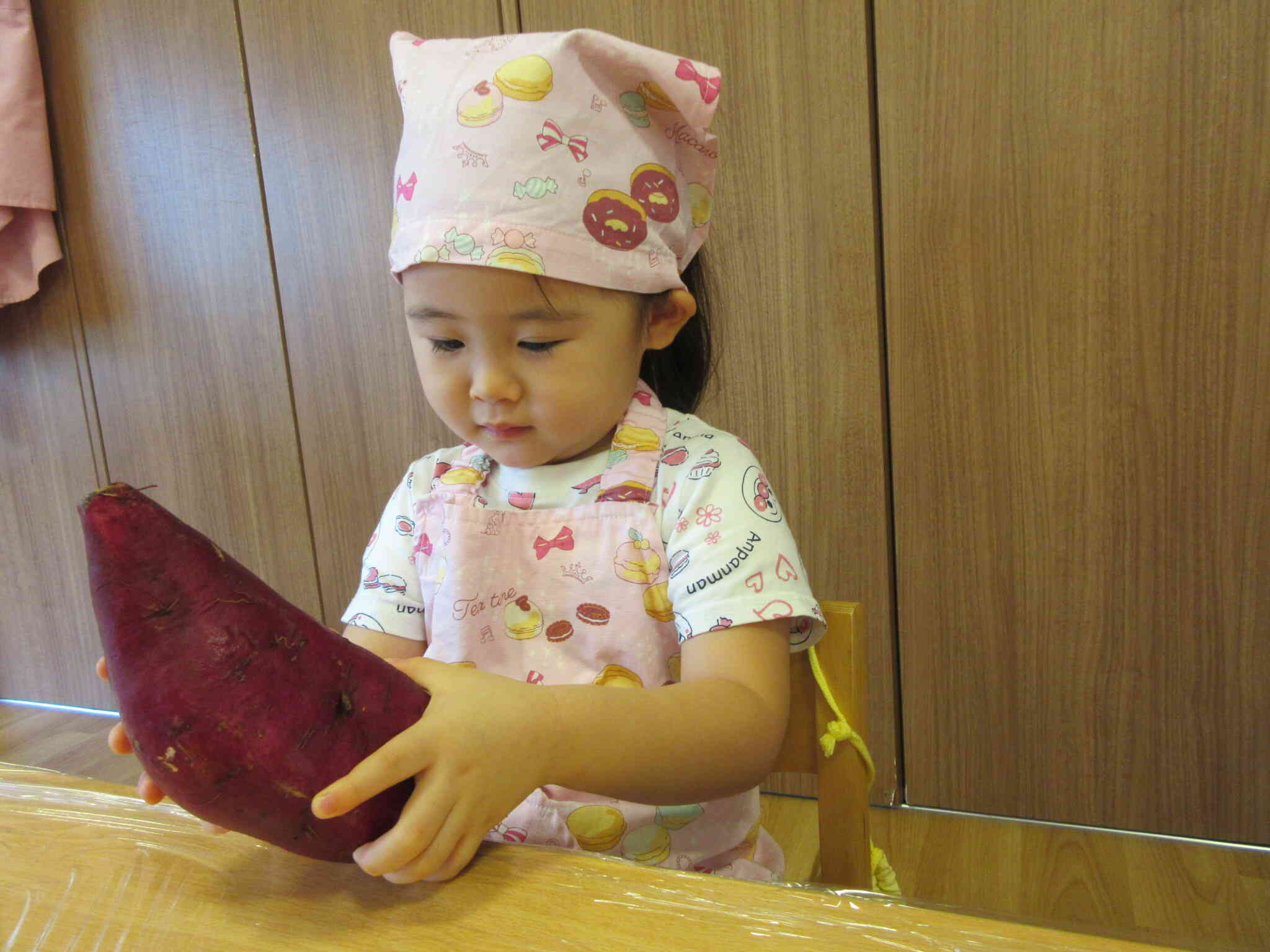 食育活動~スイートポテト作り編~(2歳児)