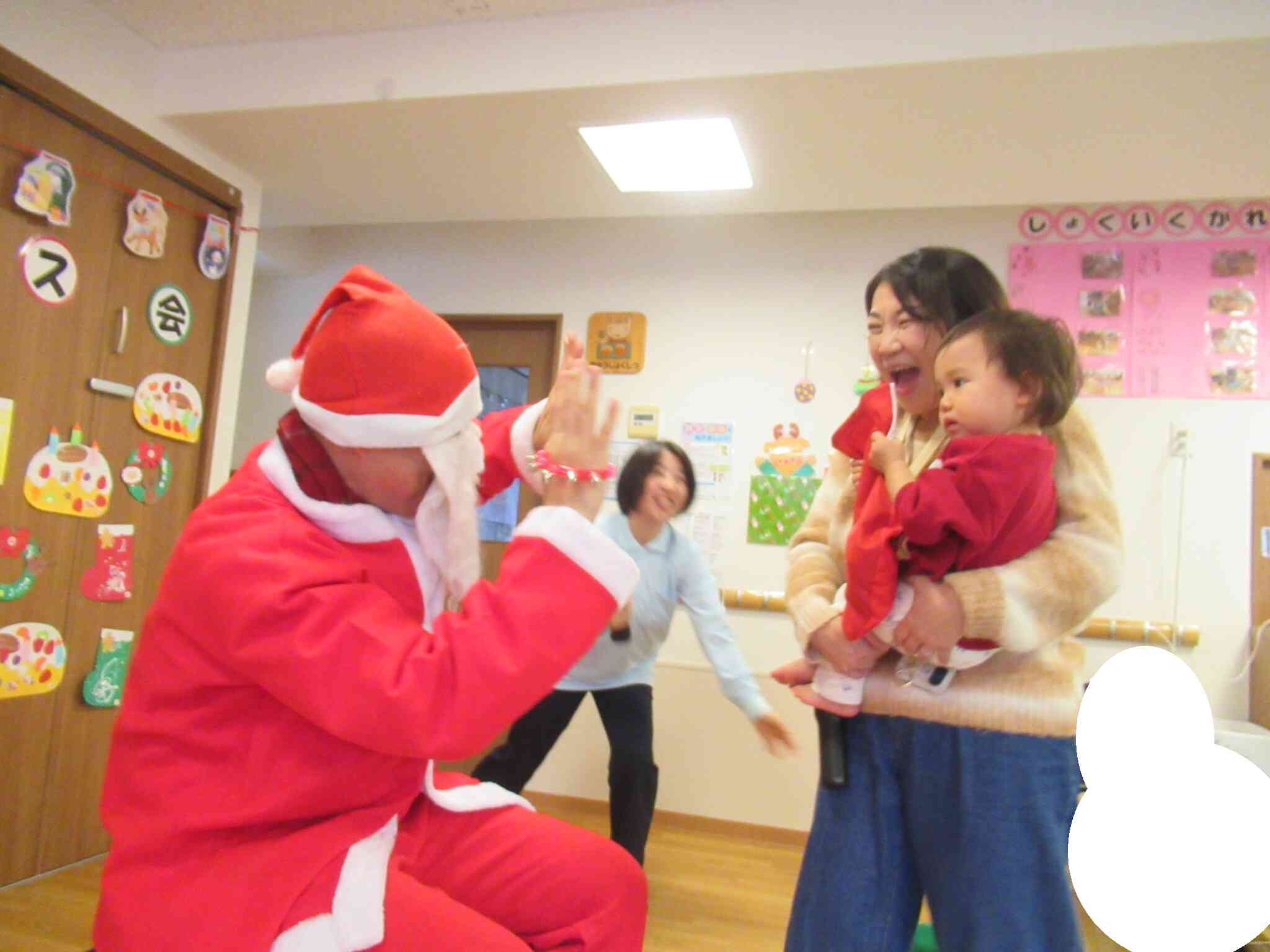 サンタさんも来てくれました！プレゼントもらえてよかったね☆