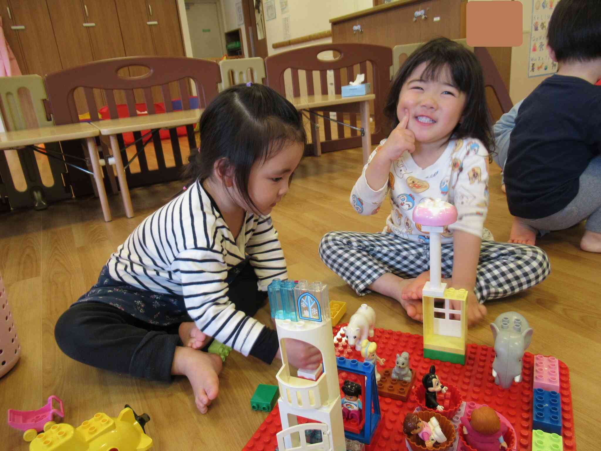 レゴで遊びました！(1歳児)