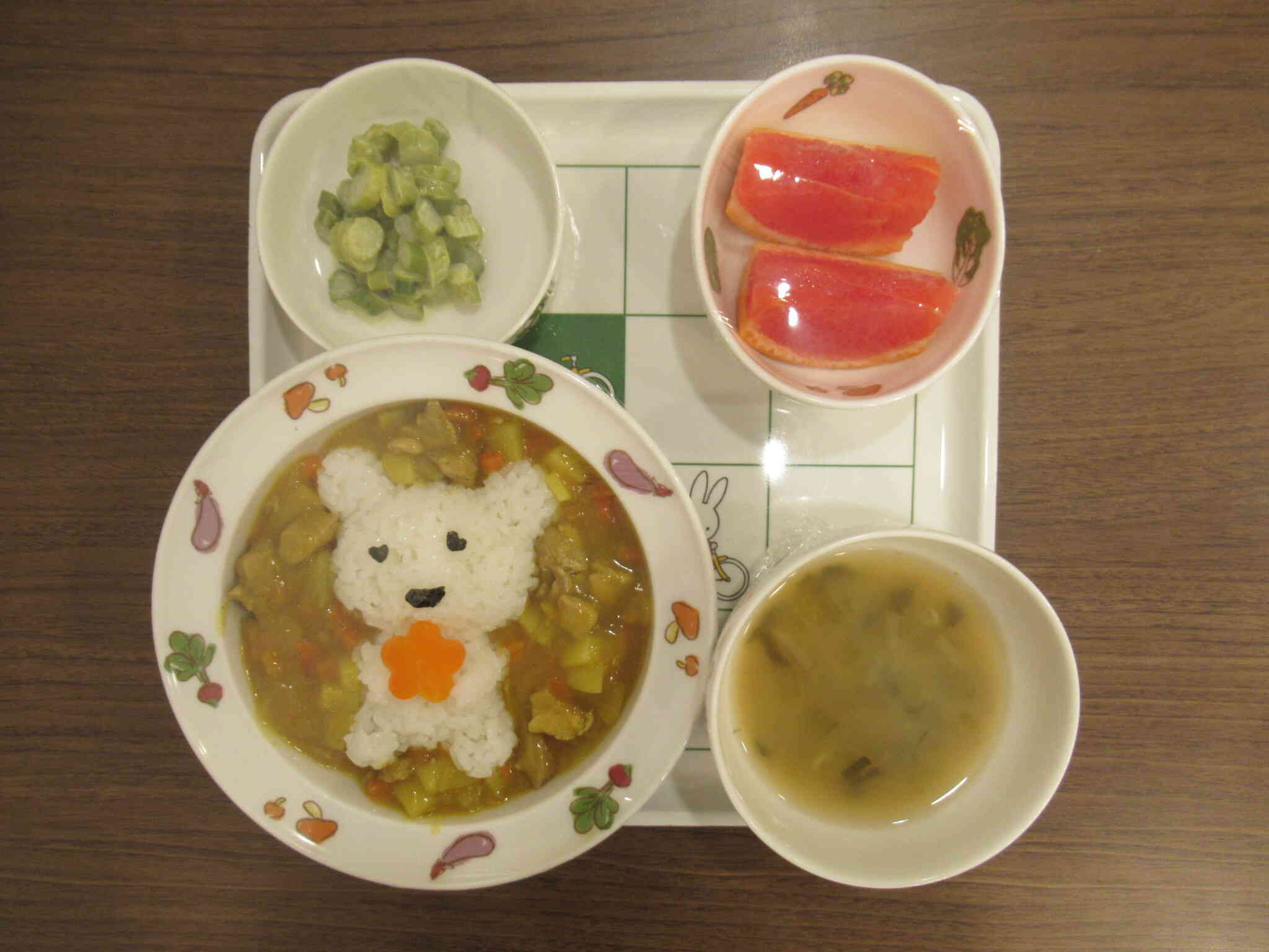 4月お誕生日会の献立