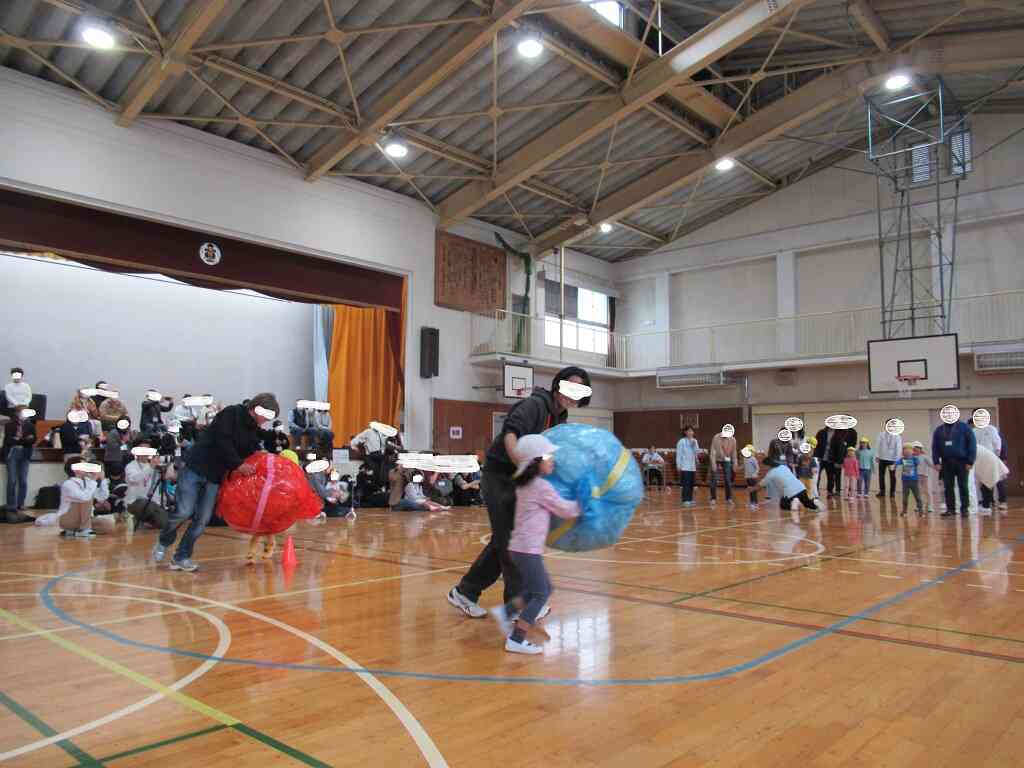 Go！Go！　CANDY　（きりん組　5歳児）