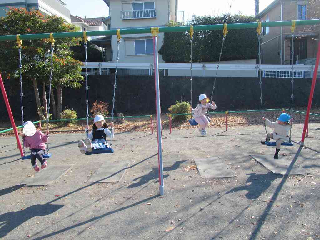 こちらはブランコチーム！