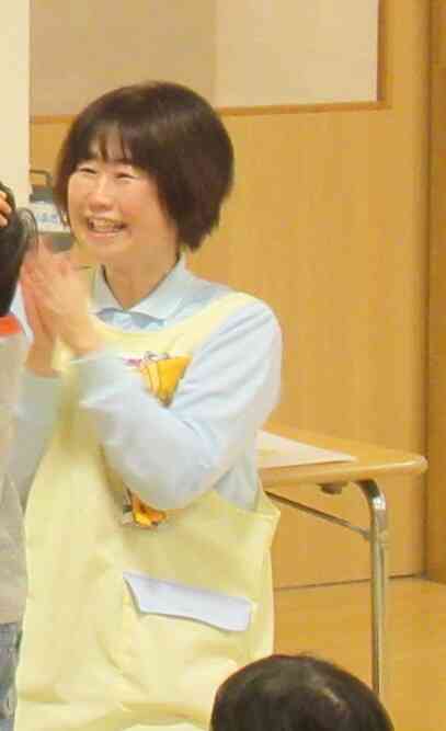 当園には、笑顔がステキな保育士が、さまざまな年齢層で働いています。