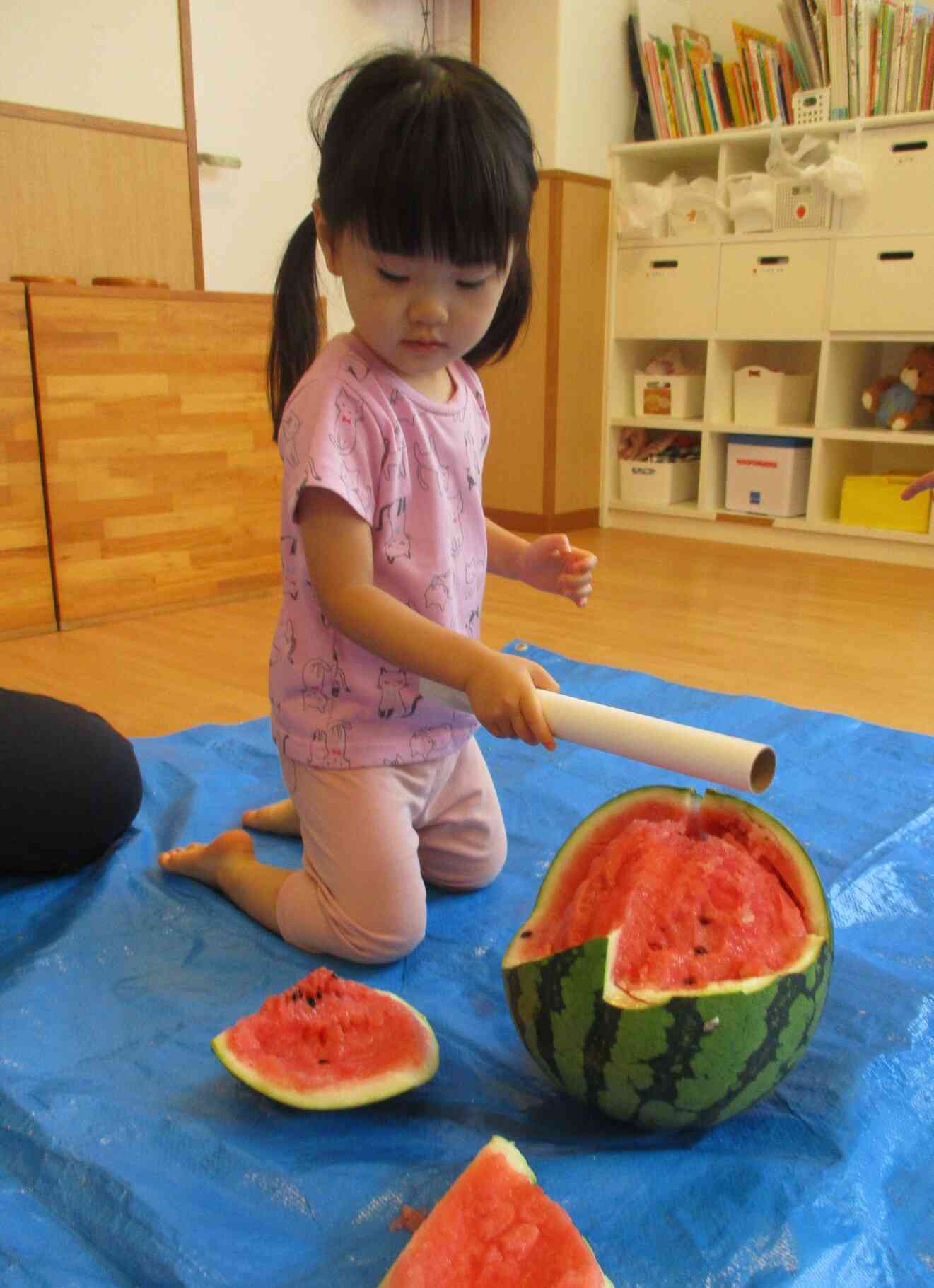 狙いをさだめて「えいっ！」