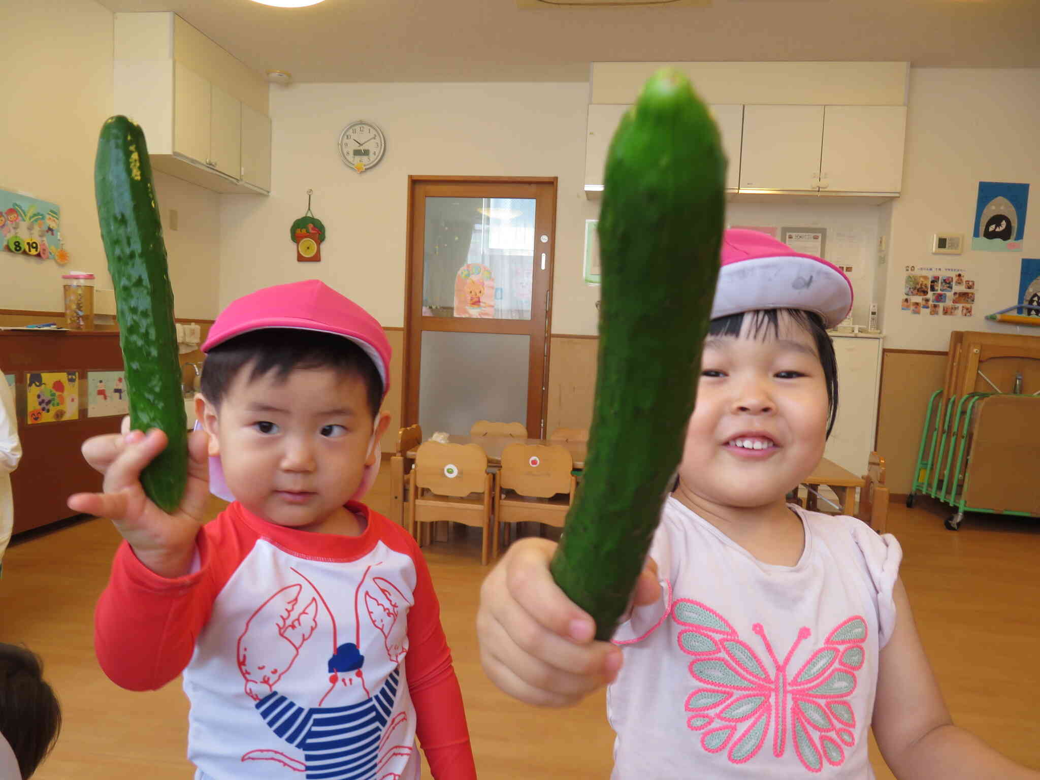 きゅうりを洗うぞ！
