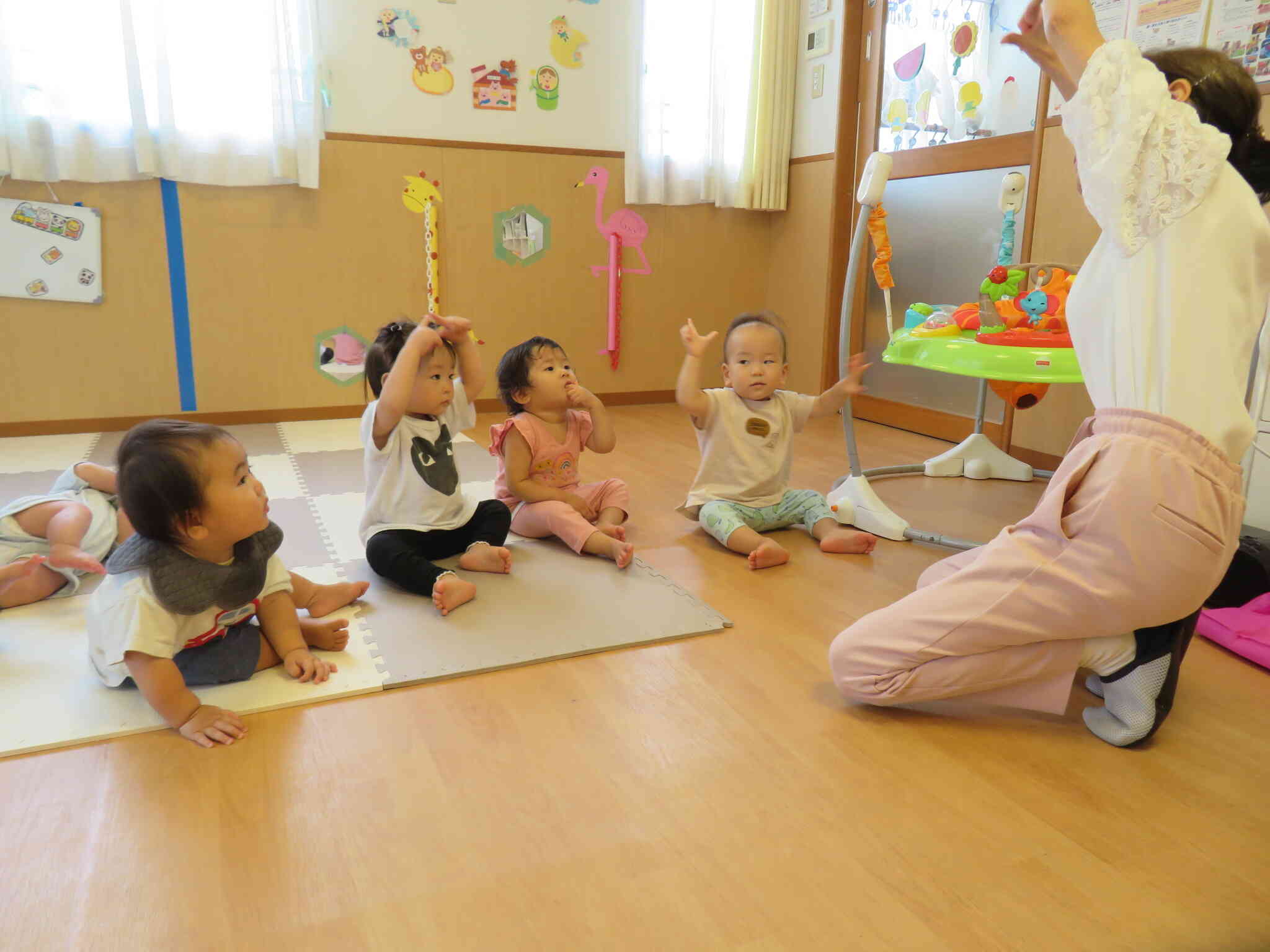 楽しく参加できるよ！（０歳児クラス英語）