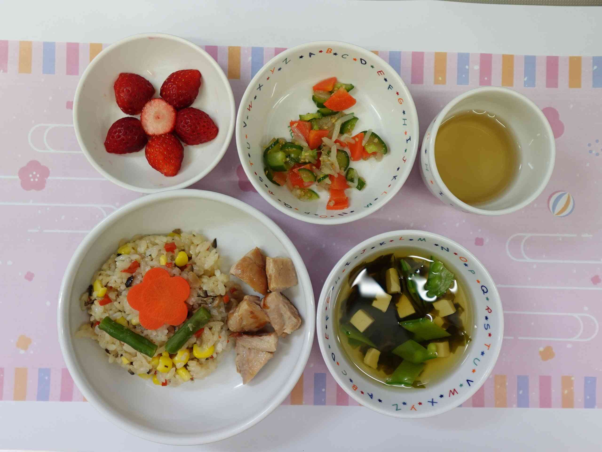 【行事食】ひなまつり給食